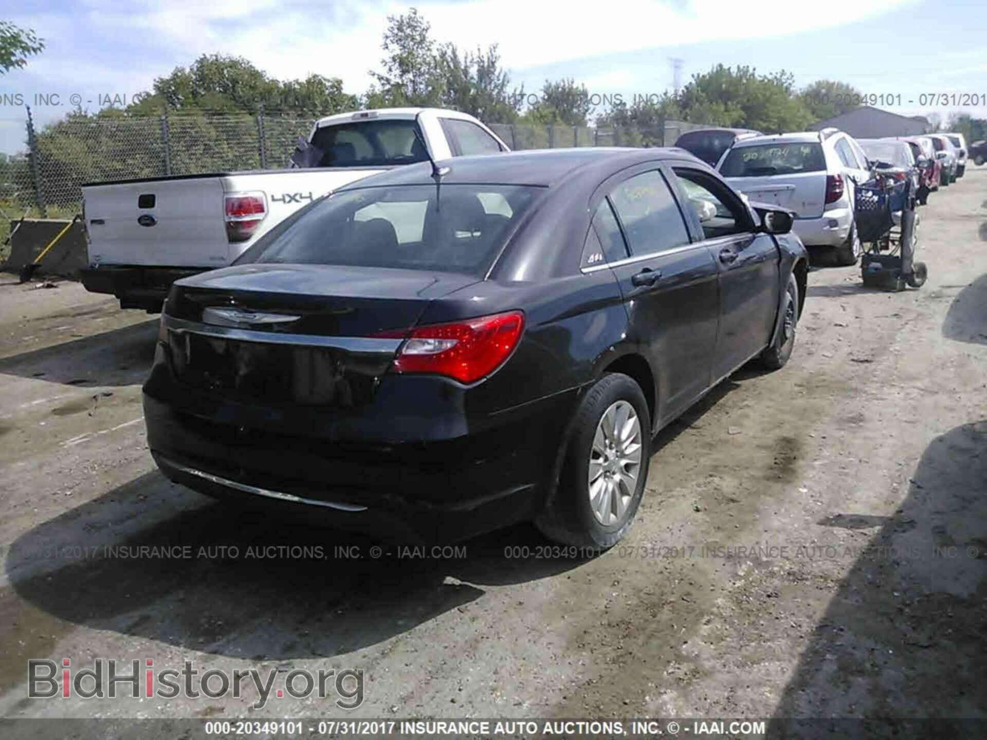 2012 Chrysler 200 - VIN: 1C3CCBAB8CN318752 - Фото 4