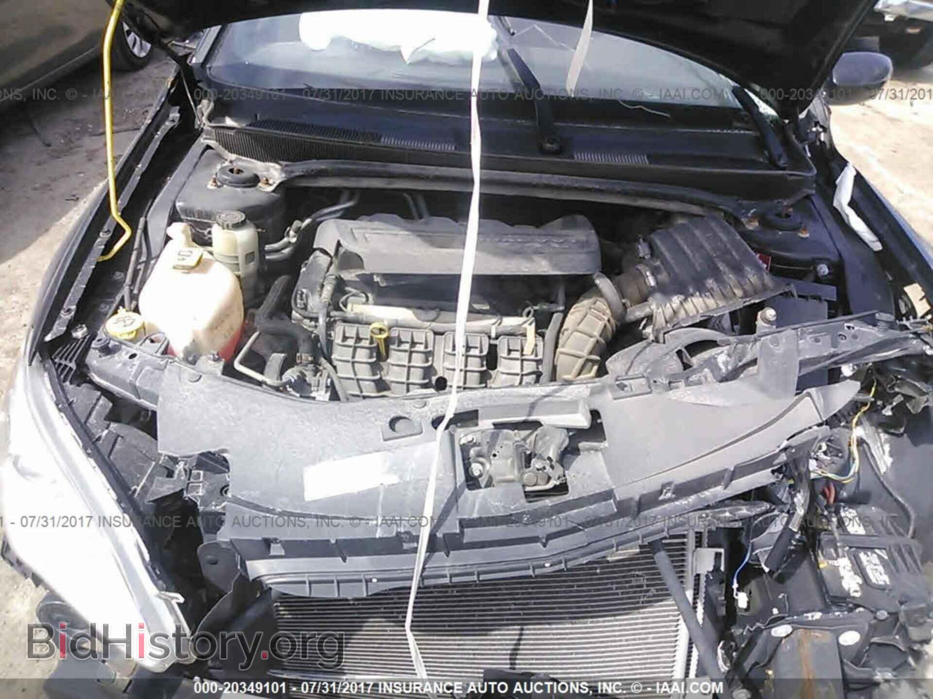 2012 Chrysler 200 - VIN: 1C3CCBAB8CN318752 - Фото 10