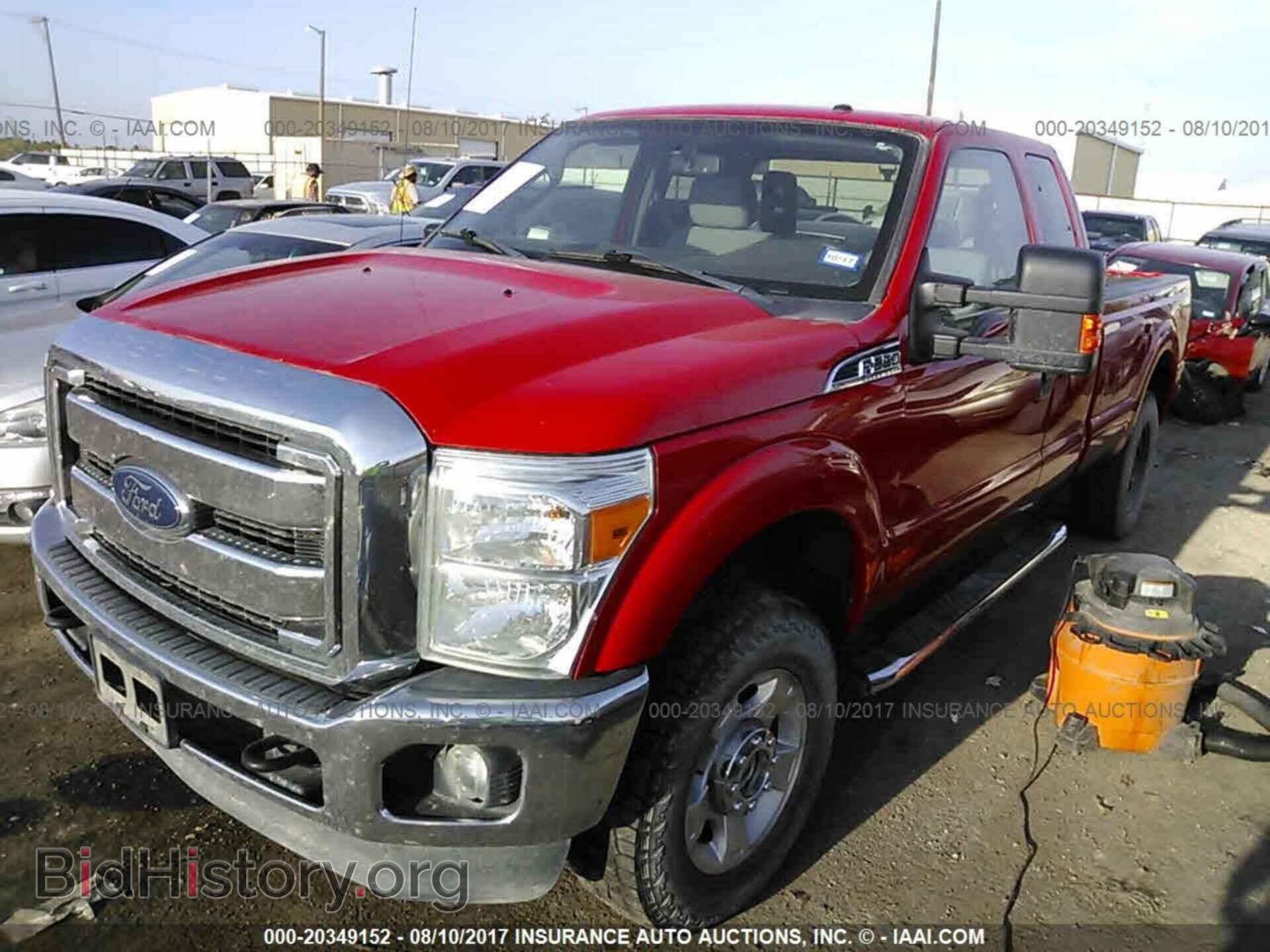 2015 Ford F250 - VIN: 1FT7X2B63FEB78102 - Фото 2