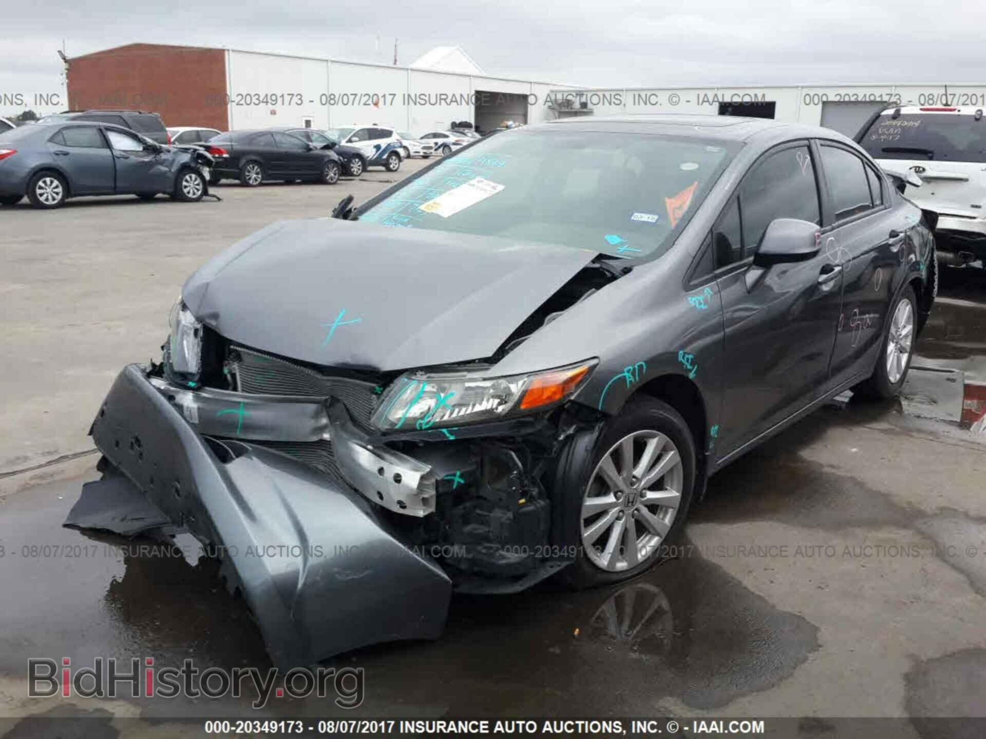 2012 Honda Civic - VIN: 2HGFB2F93CH505425 - Фото 2