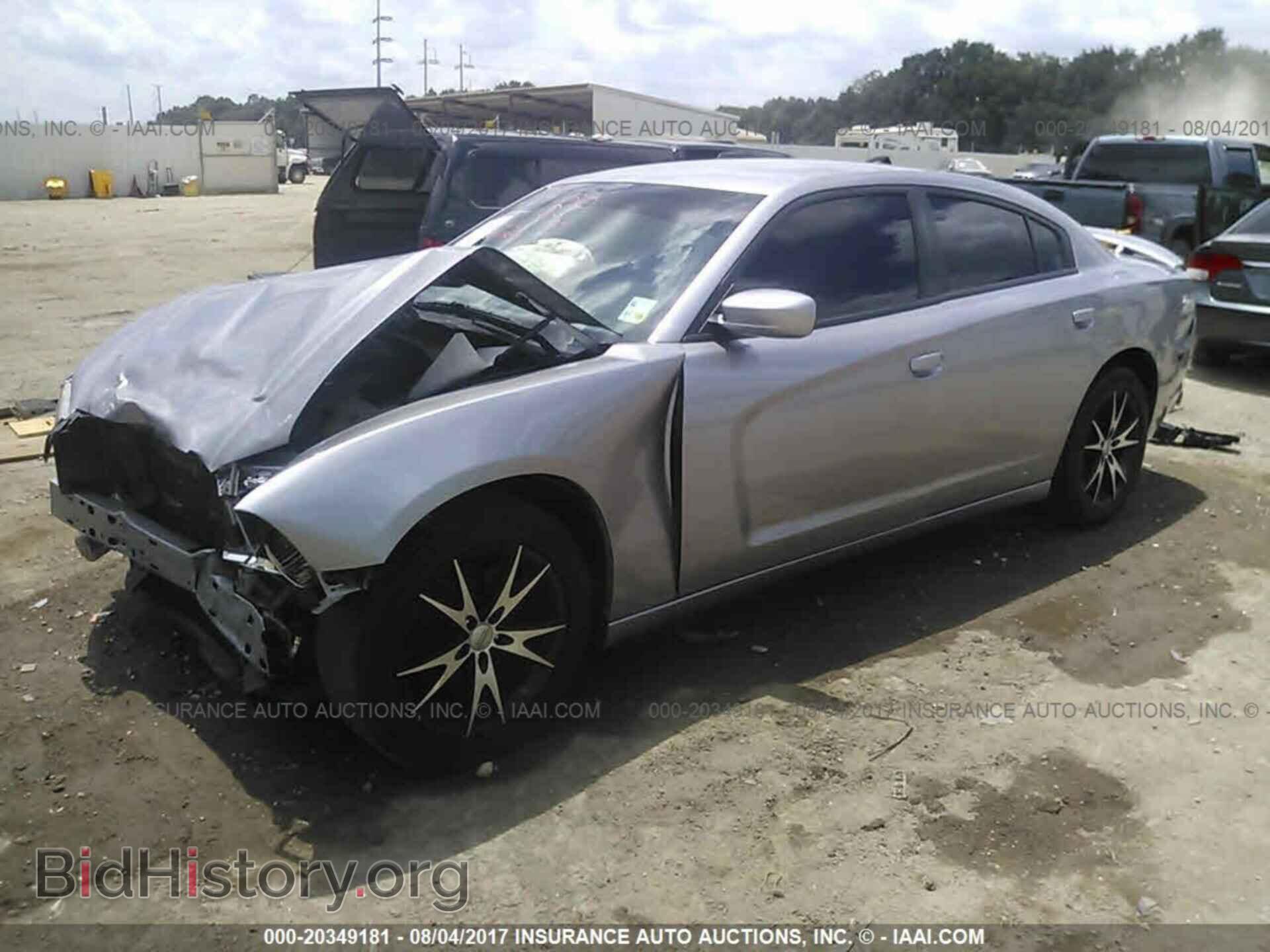 2014 Dodge Charger - VIN: 2C3CDXBG8EH272114 - Фото 2