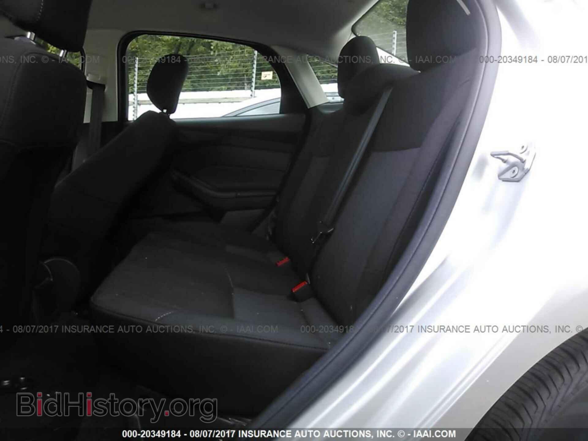 2017 Ford Focus - VIN: 1FADP3E20HL222403 - Photo 8