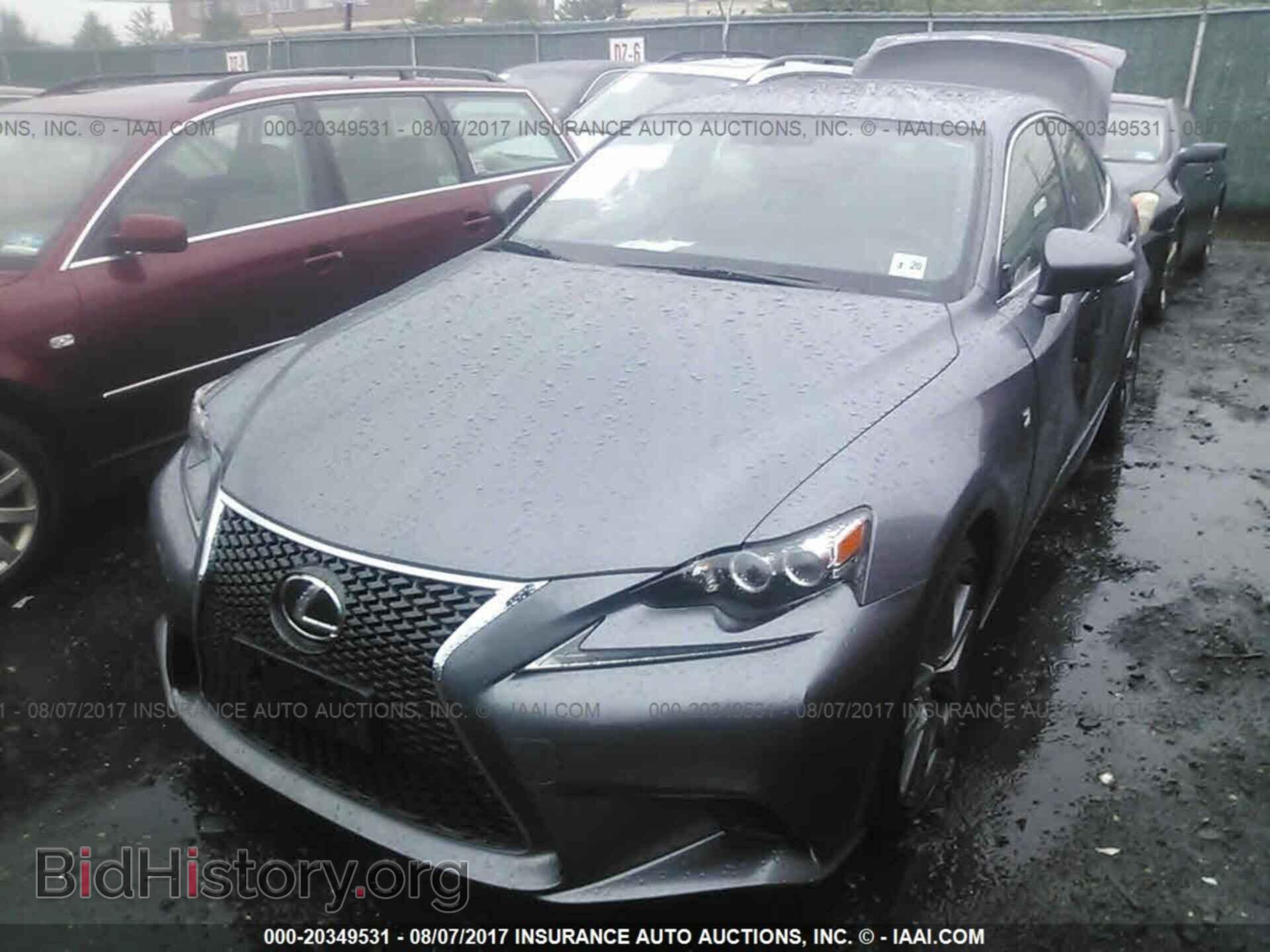 2015 Lexus Is - VIN: JTHCF1D29F5017628 - Photo 2