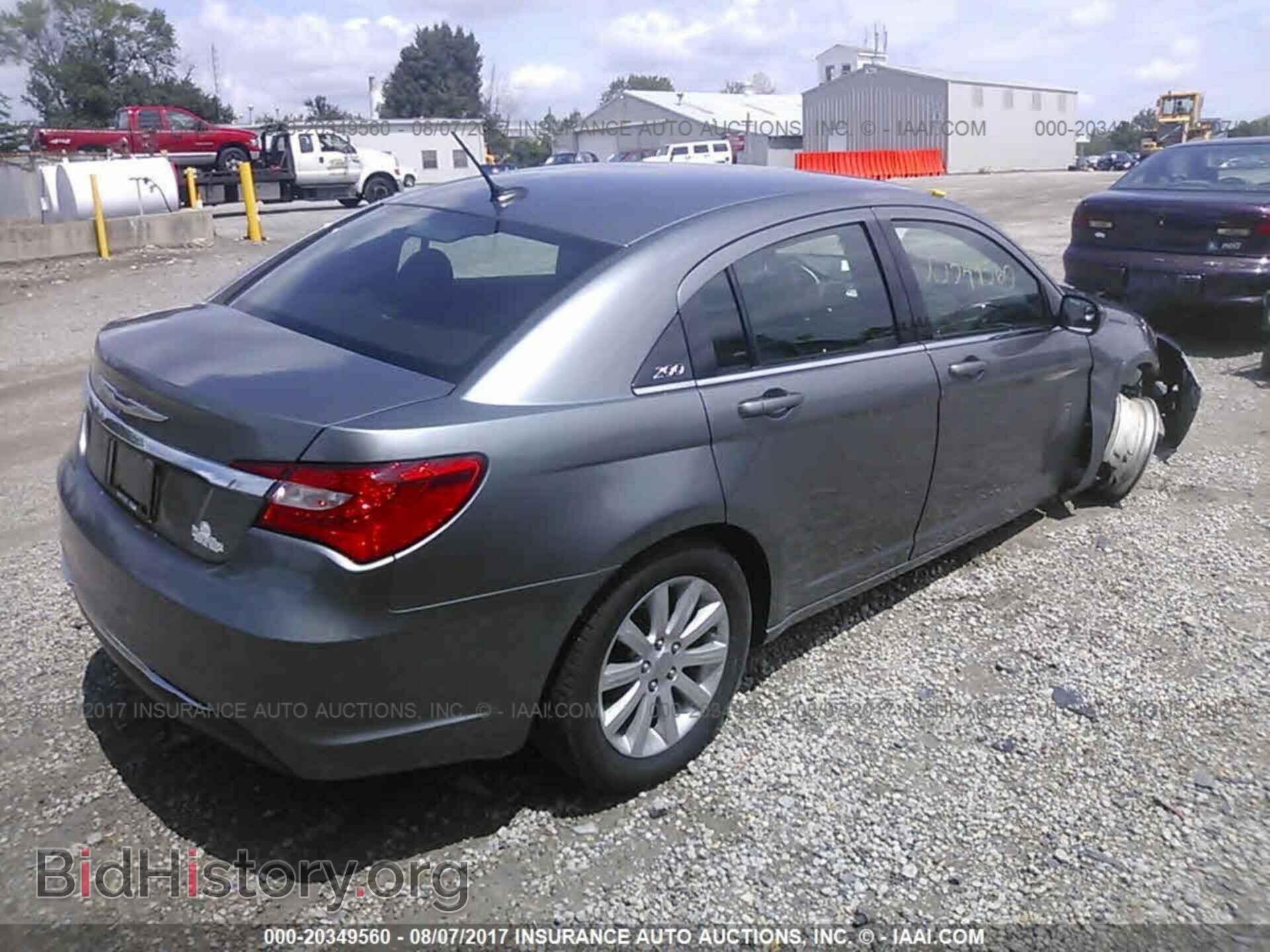 2012 Chrysler 200 - VIN: 1C3CCBBB4CN117574 - Фото 4