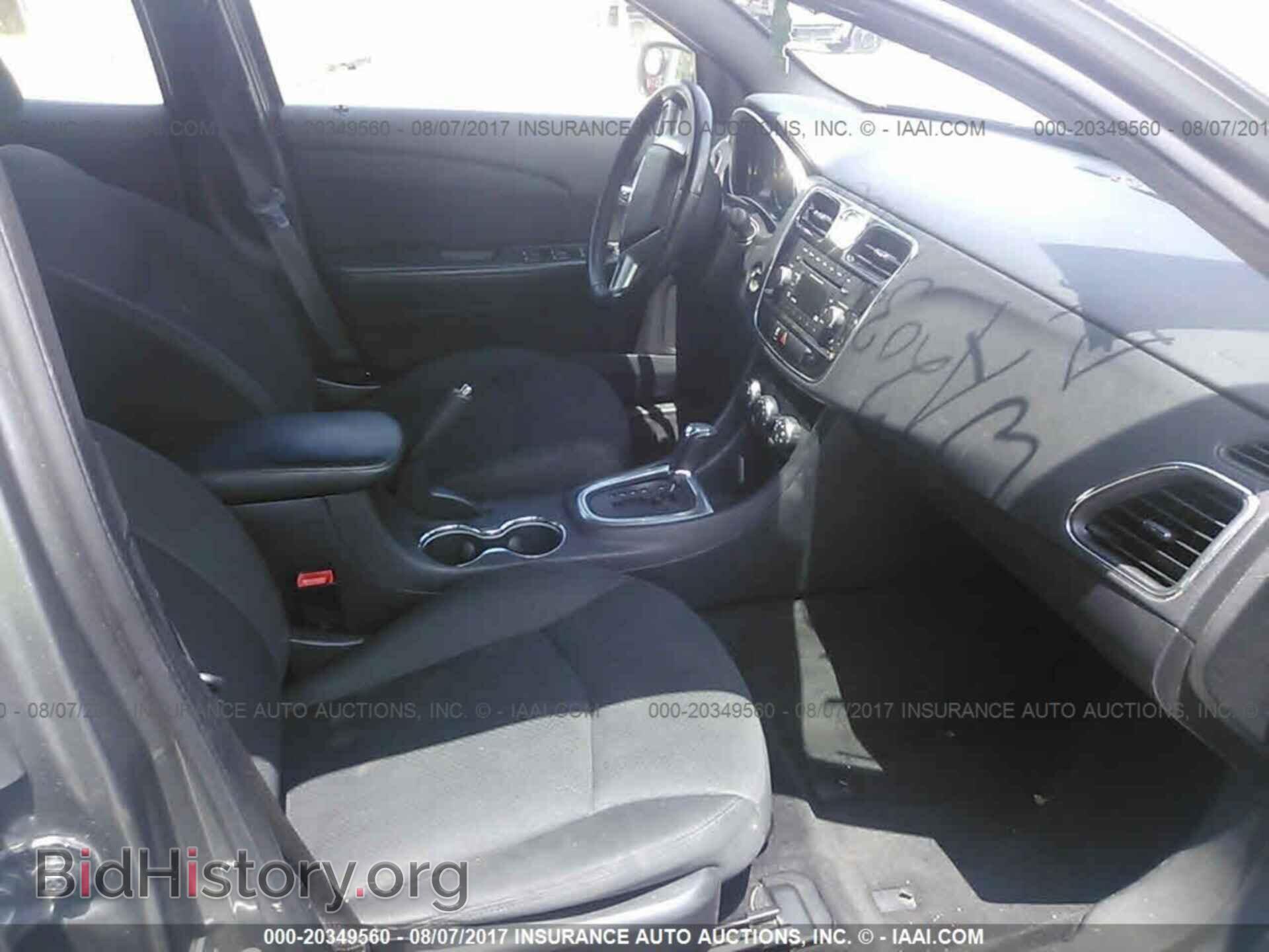 2012 Chrysler 200 - VIN: 1C3CCBBB4CN117574 - Фото 5