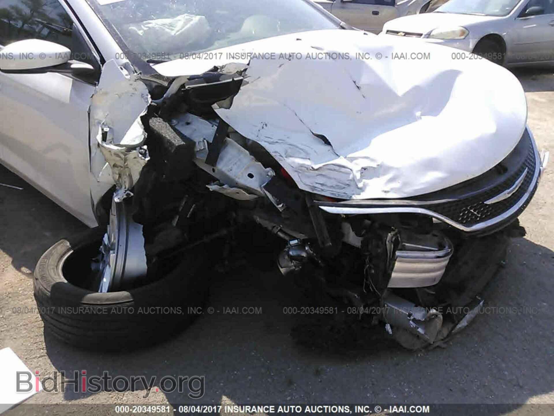 2015 Chrysler 200 - VIN: 1C3CCCAB9FN671950 - Photo 6