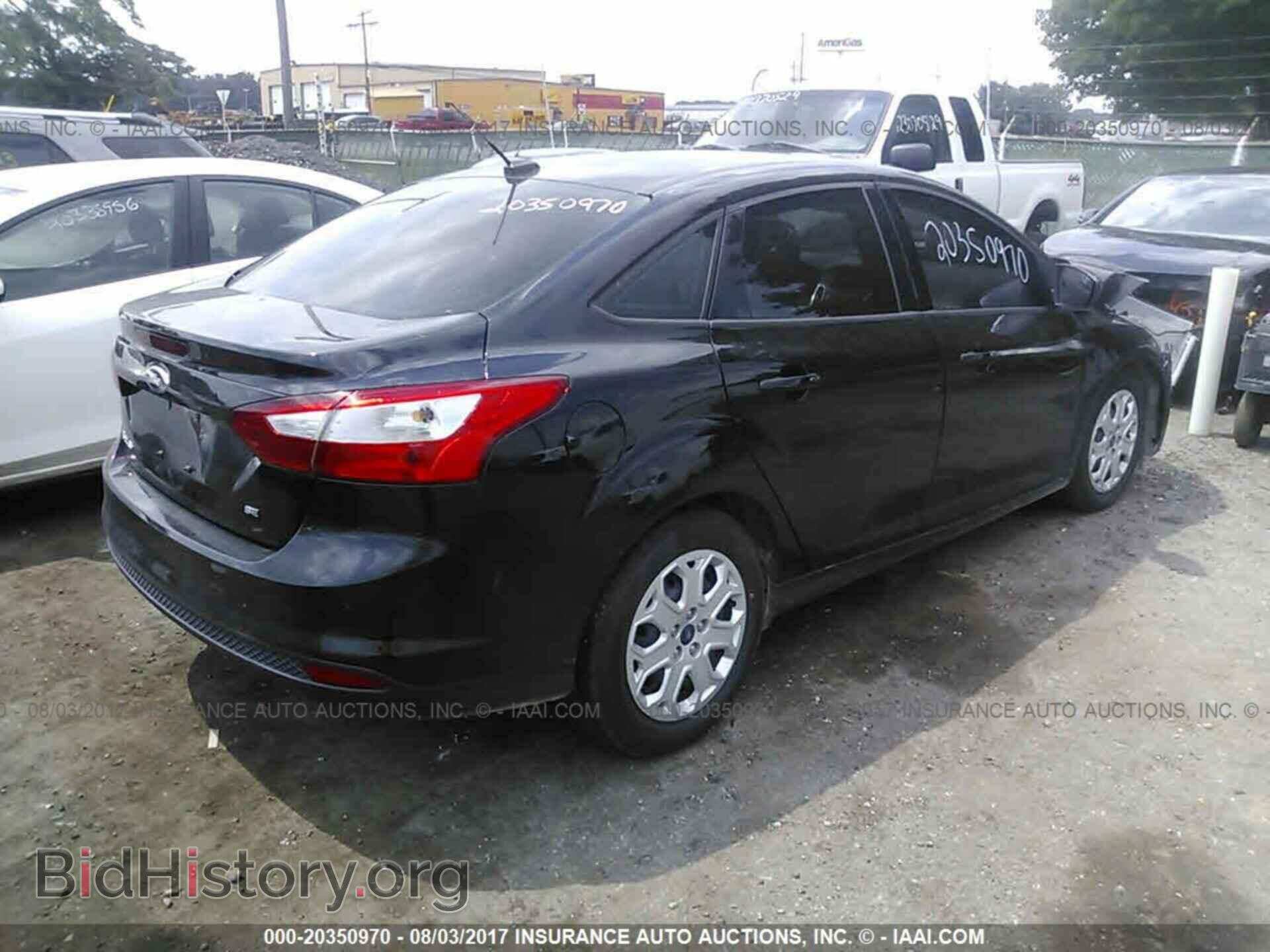 2012 Ford Focus - VIN: 1FAHP3F28CL267064 - Photo 4