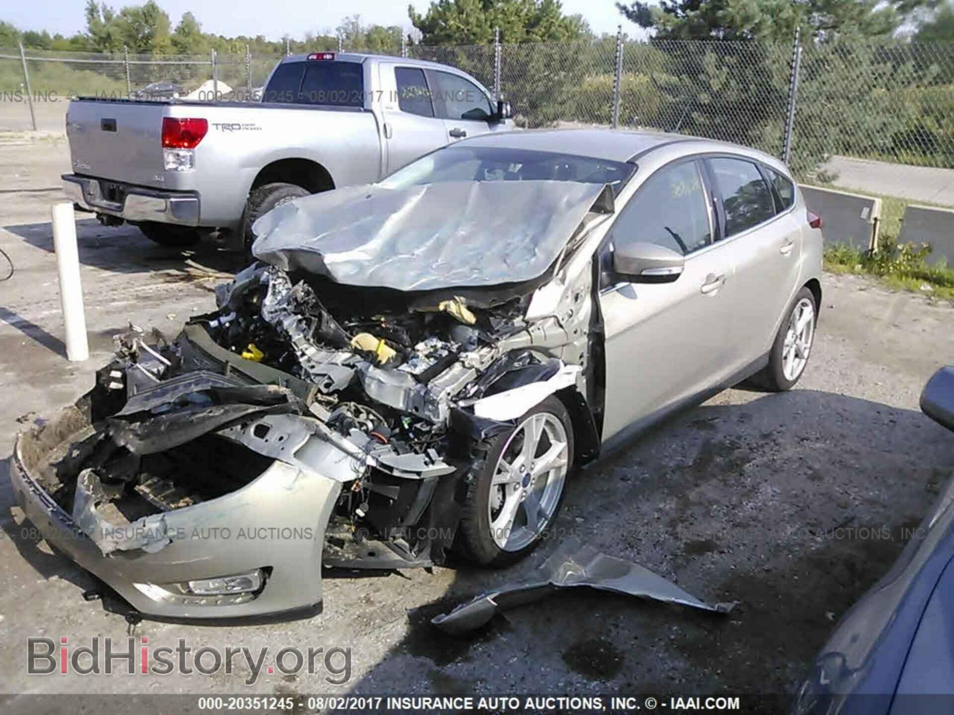 2016 Ford Focus - VIN: 1FADP3N20GL209679 - Фото 2