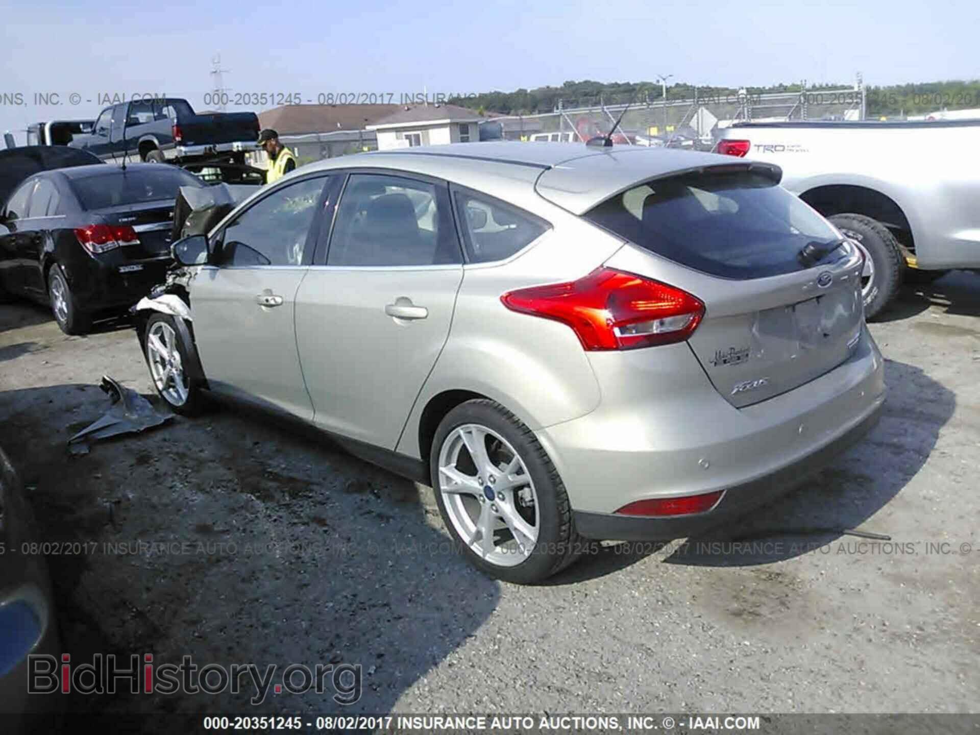 2016 Ford Focus - VIN: 1FADP3N20GL209679 - Фото 3