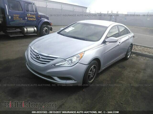 2012 Hyundai Sonata - VIN: 5NPEB4AC9CH381063 - Фото 2