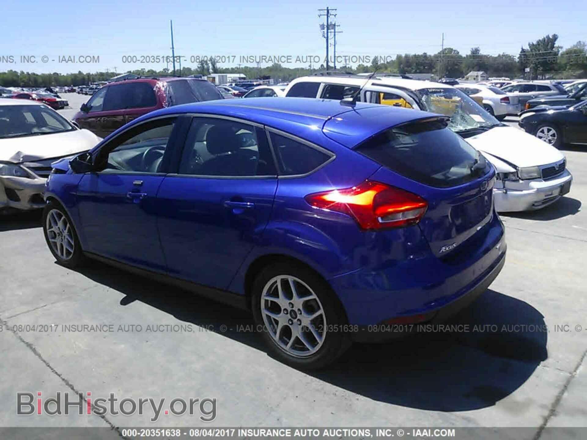 2015 Ford Focus - VIN: 1FADP3K24FL366943 - Photo 3