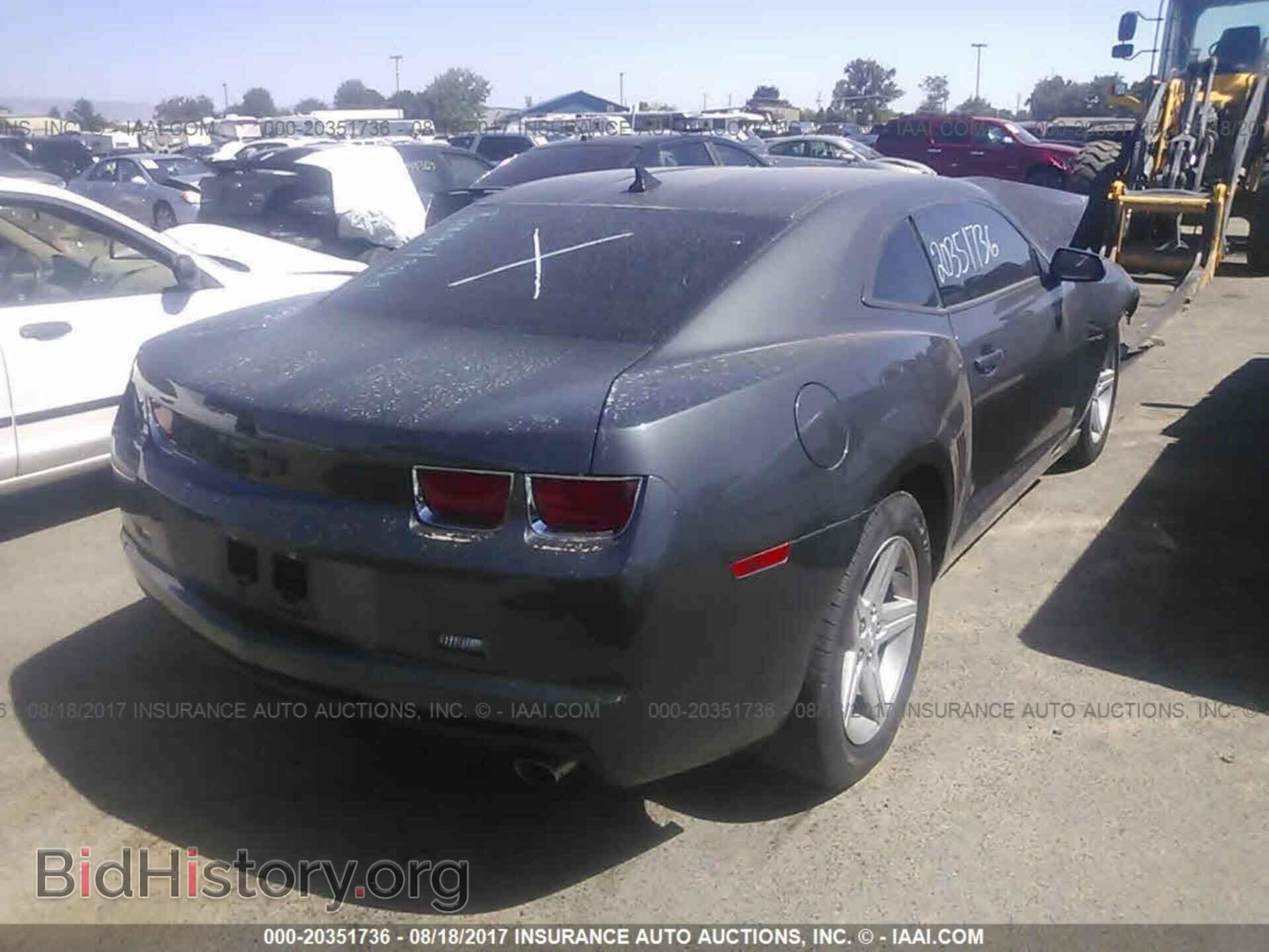 2011 Chevrolet Camaro - VIN: 2G1FB1ED1B9100650 - Фото 4