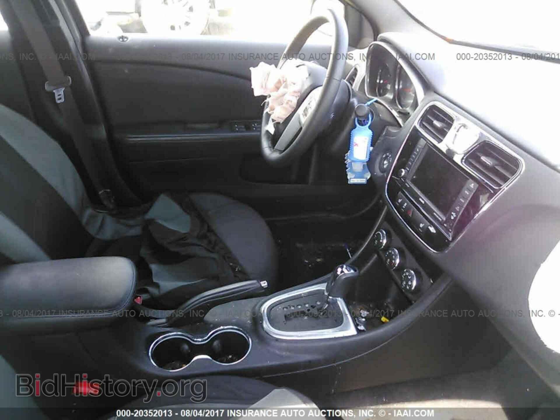 2012 Chrysler 200 - VIN: 1C3CCBBB6CN331157 - Фото 5