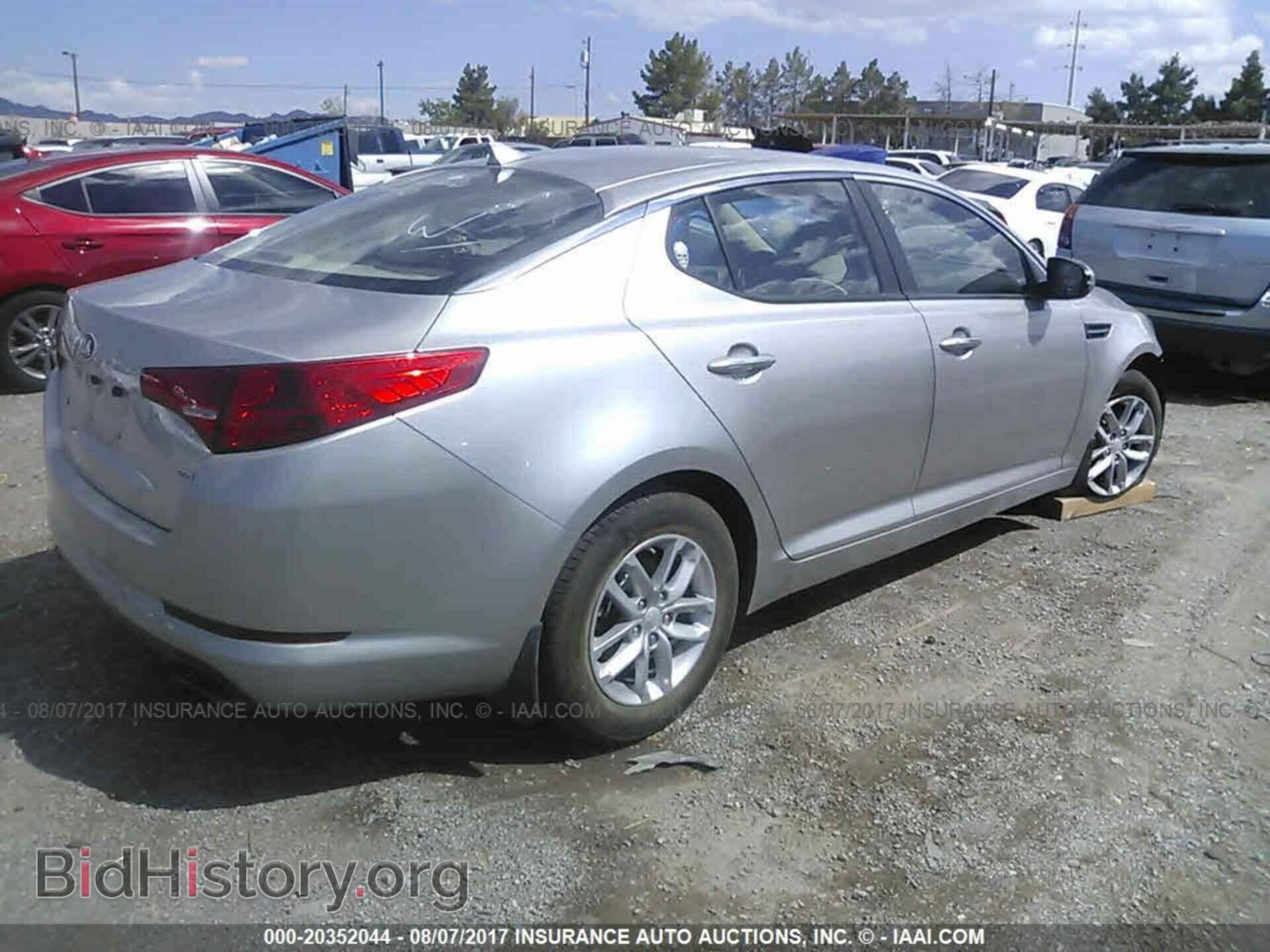 2013 Kia Optima - VIN: 5XXGM4A70DG237727 - Photo 4