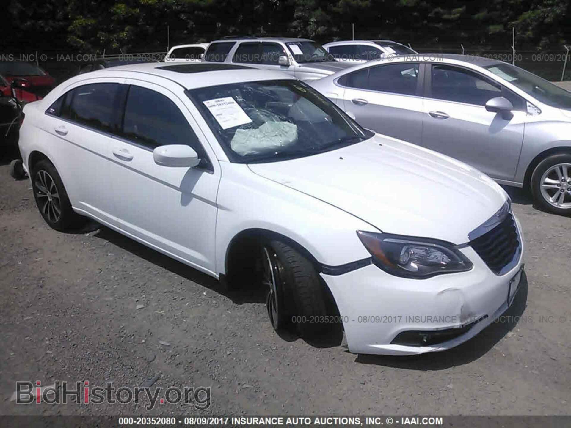 Фотография 1C3CCBHGXCN254005 - Chrysler 200 2012