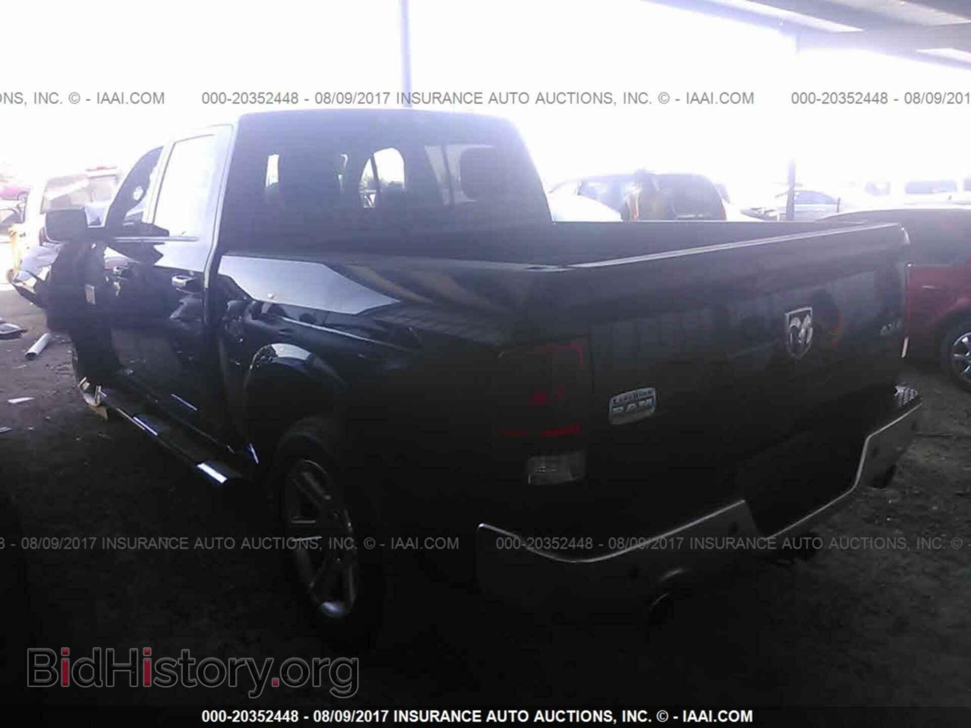 2012 Dodge Ram 1500 - VIN: 1C6RD7PT2CS105983 - Фото 3