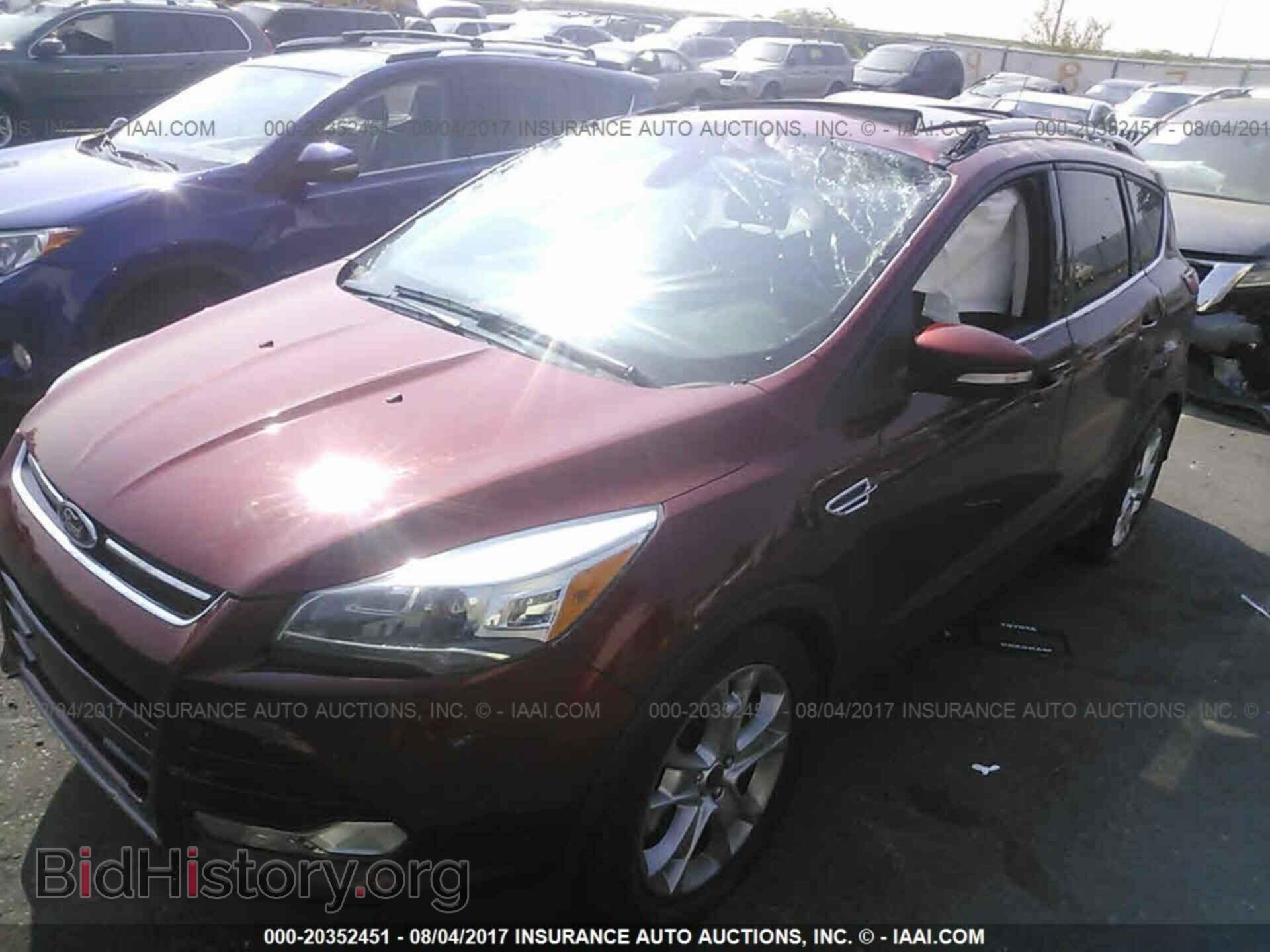 2014 Ford Escape - VIN: 1FMCU9J95EUB73012 - Photo 2