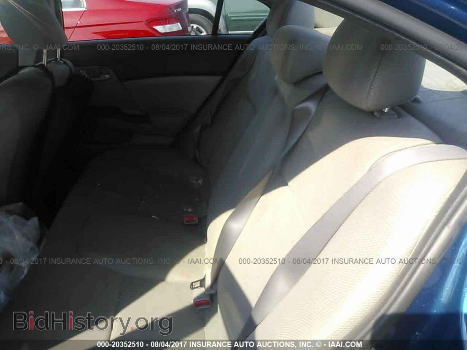 2012 Honda Civic - VIN: 19XFB2F20CE303185 - Фото 8
