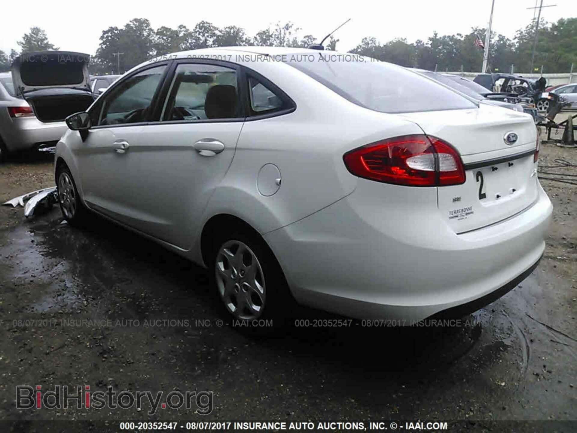 2012 Ford Fiesta - VIN: 3FADP4BJ6CM215433 - Фото 3