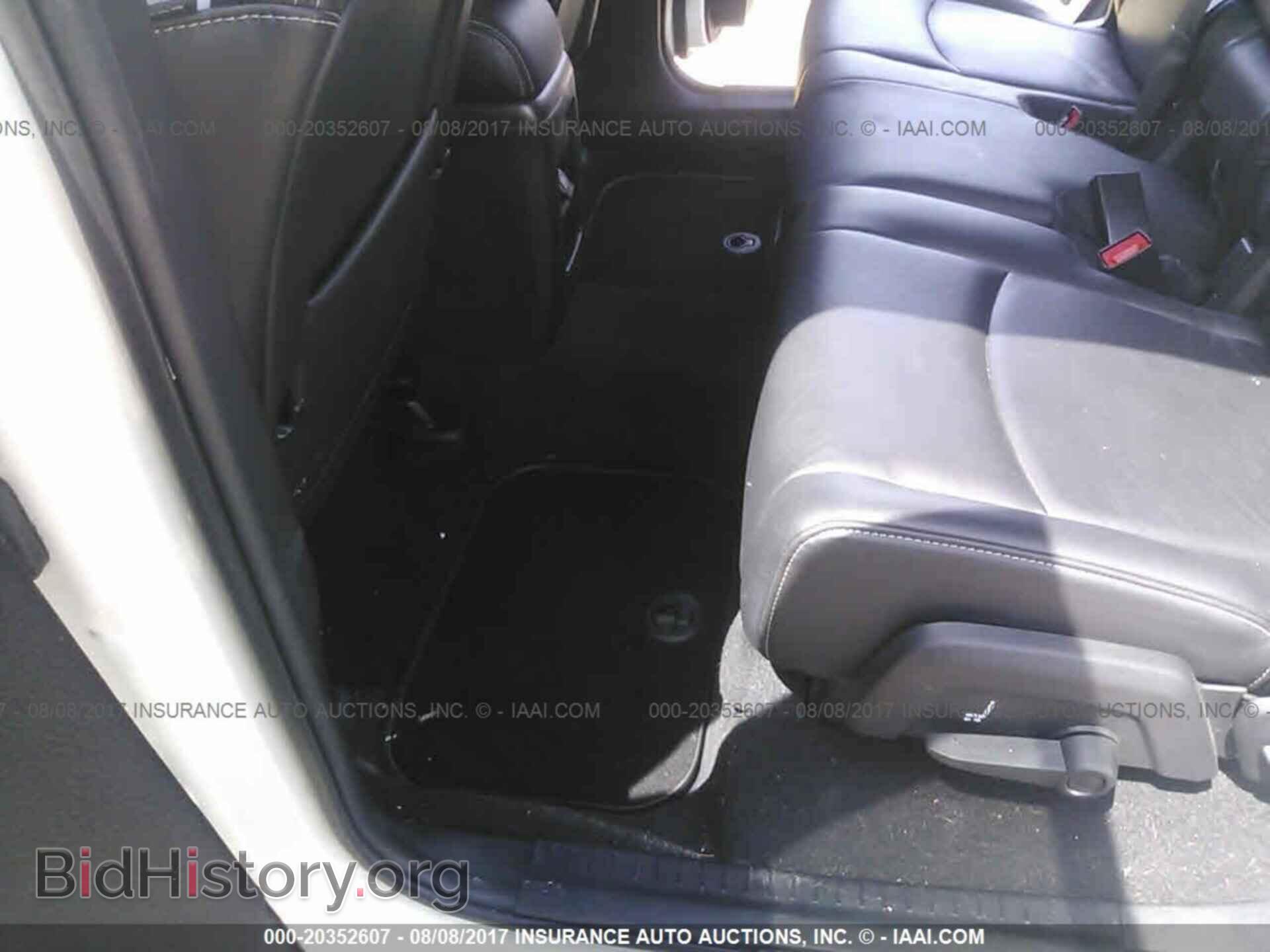 2014 Dodge Journey - VIN: 3C4PDCBG2ET256522 - Photo 8