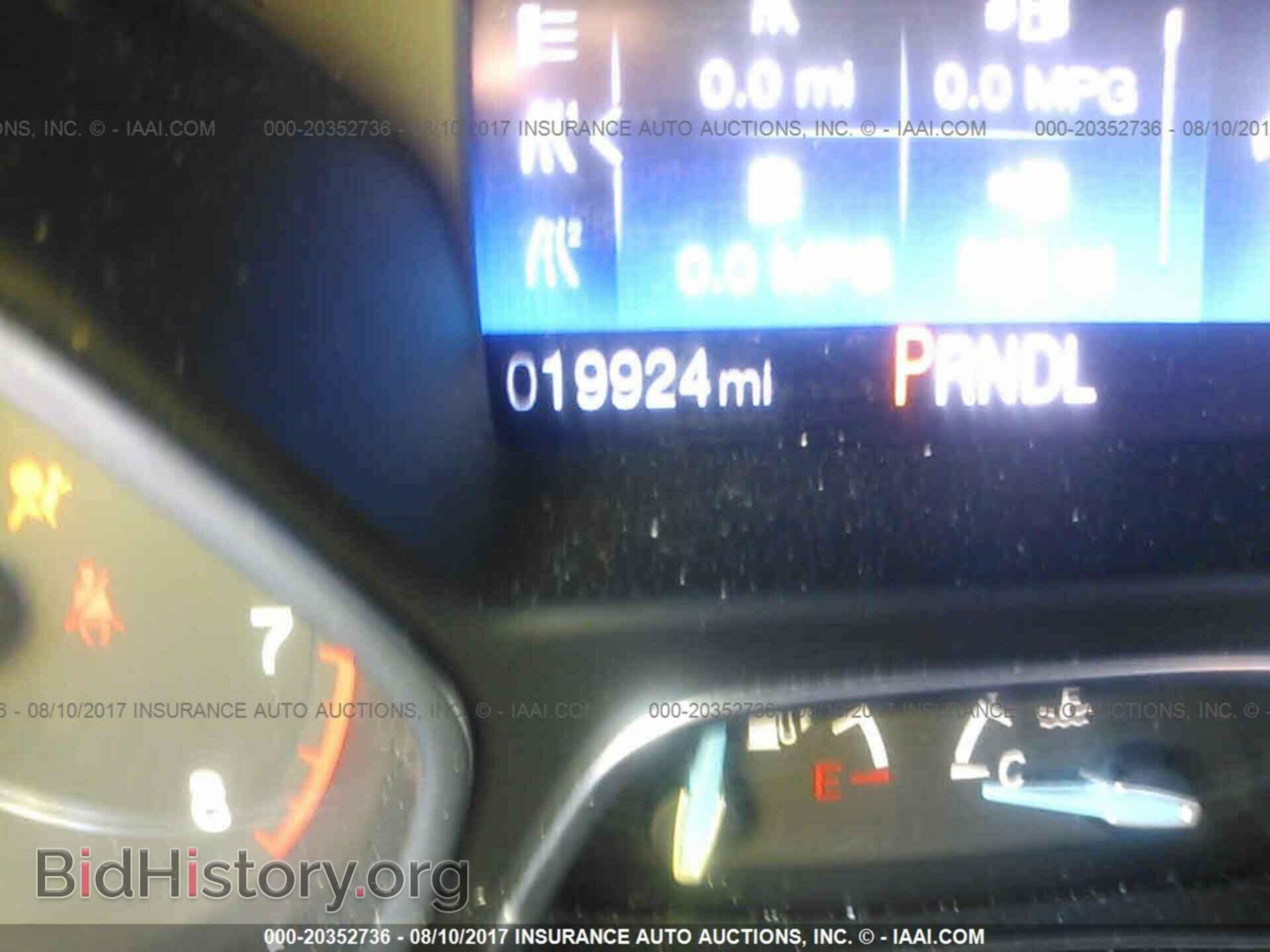 2016 Ford Focus - VIN: 1FADP3K21GL242307 - Photo 7