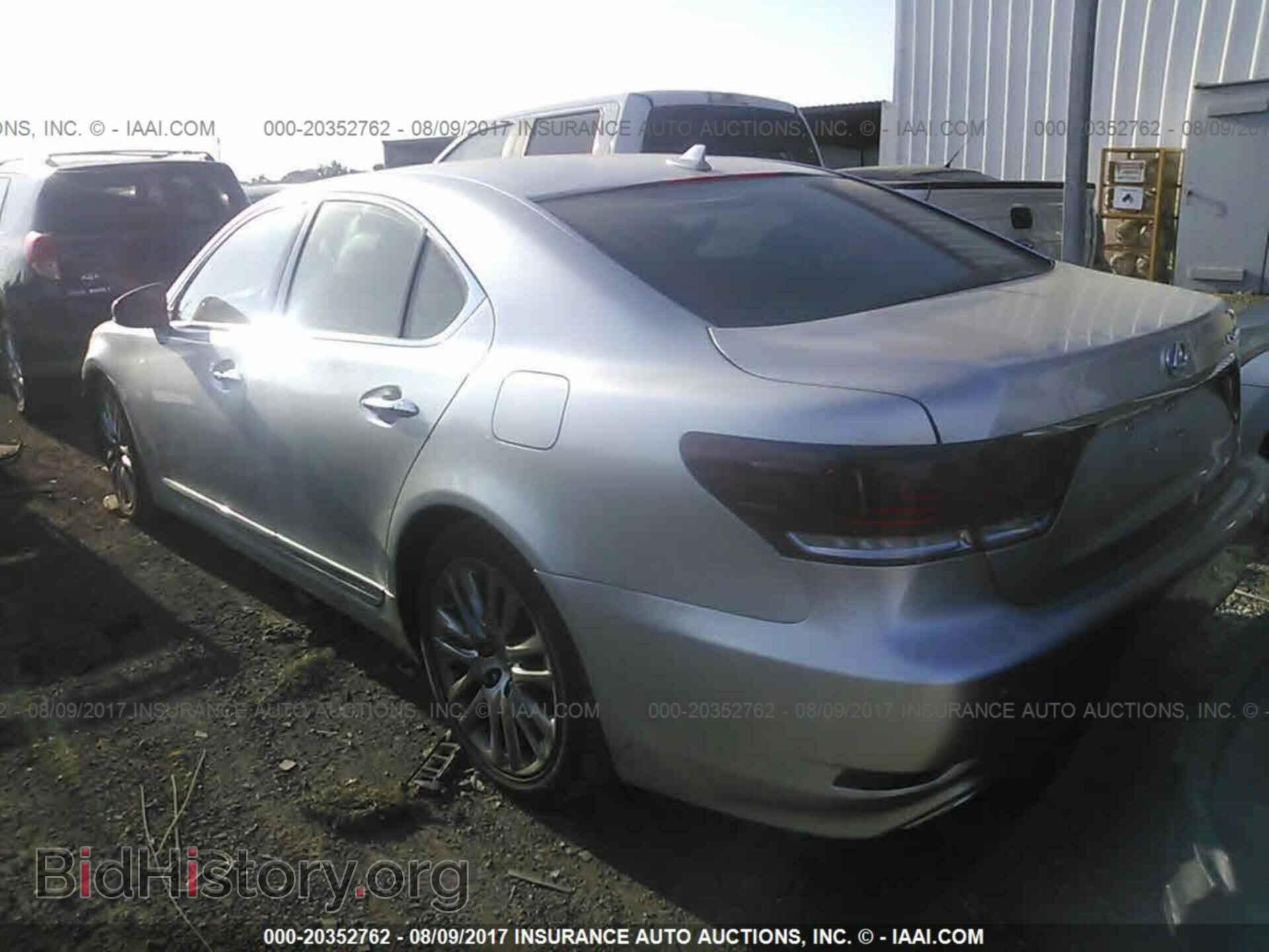 2013 Lexus Ls - VIN: JTHCL5EF6D5015706 - Фото 3