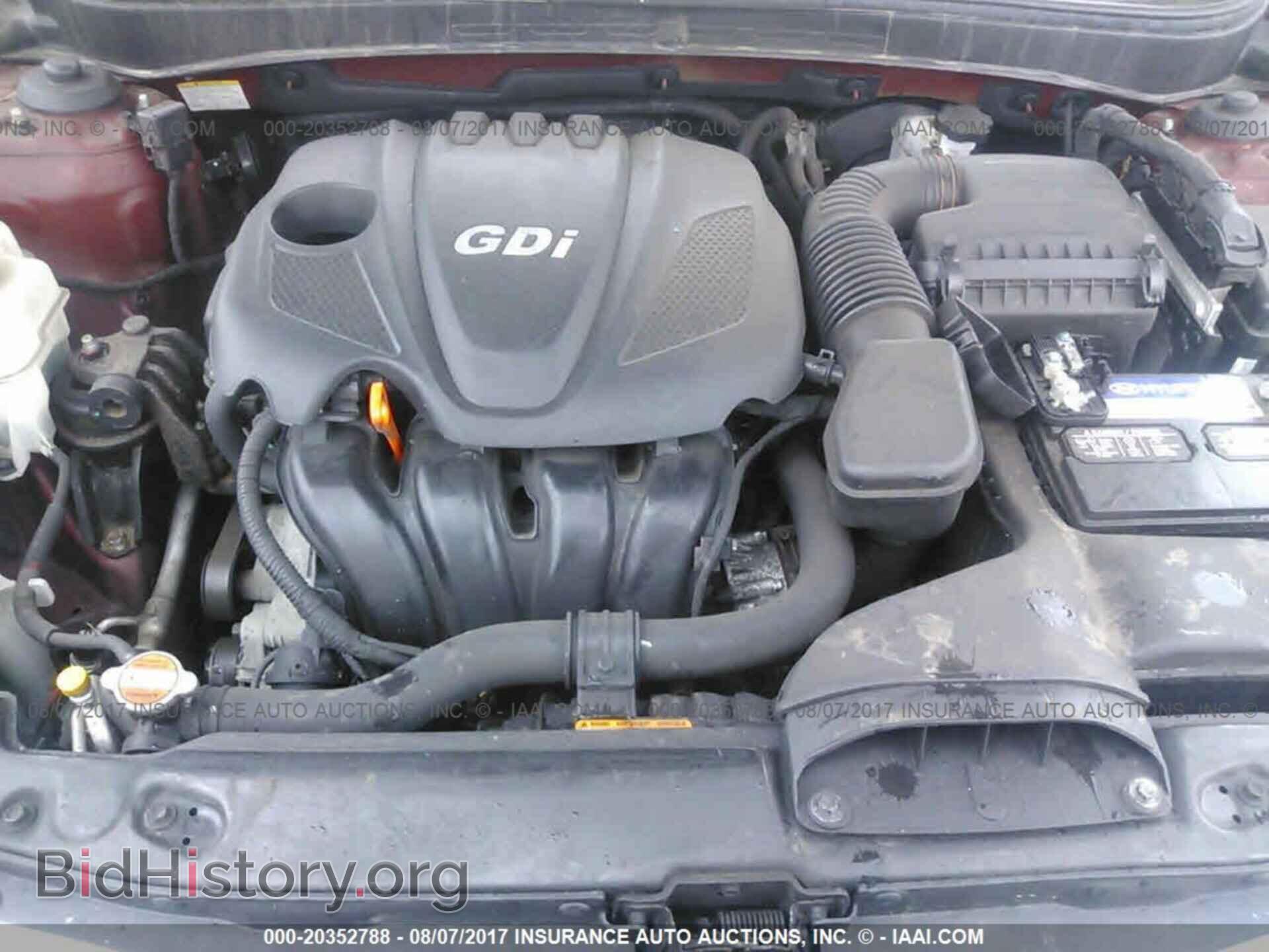 2012 Hyundai Sonata - VIN: 5NPEC4AC7CH383858 - Photo 10
