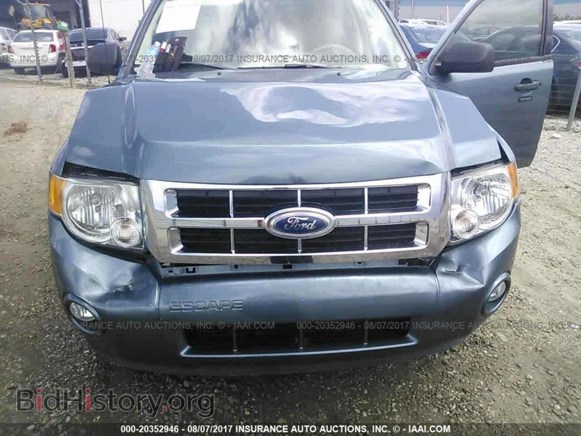 2012 Ford Escape - VIN: 1FMCU0D72CKA12650 - Photo 6