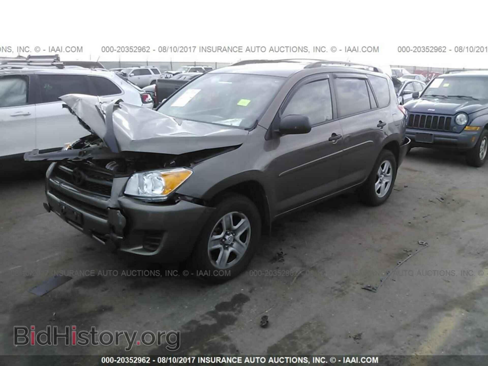 2012 Toyota Rav4 - VIN: 2T3BF4DV2CW189237 - Фото 2