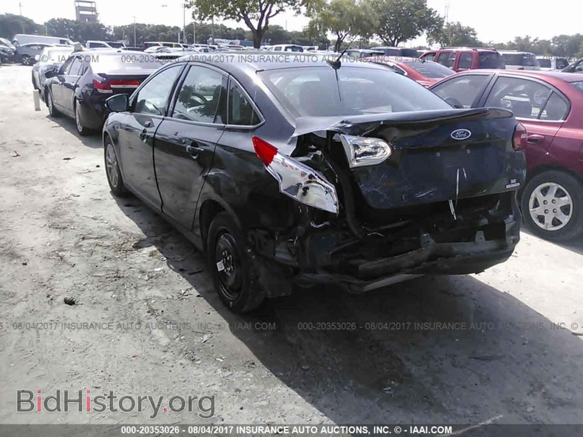 2015 Ford Focus - VIN: 1FADP3F25FL382076 - Фото 3