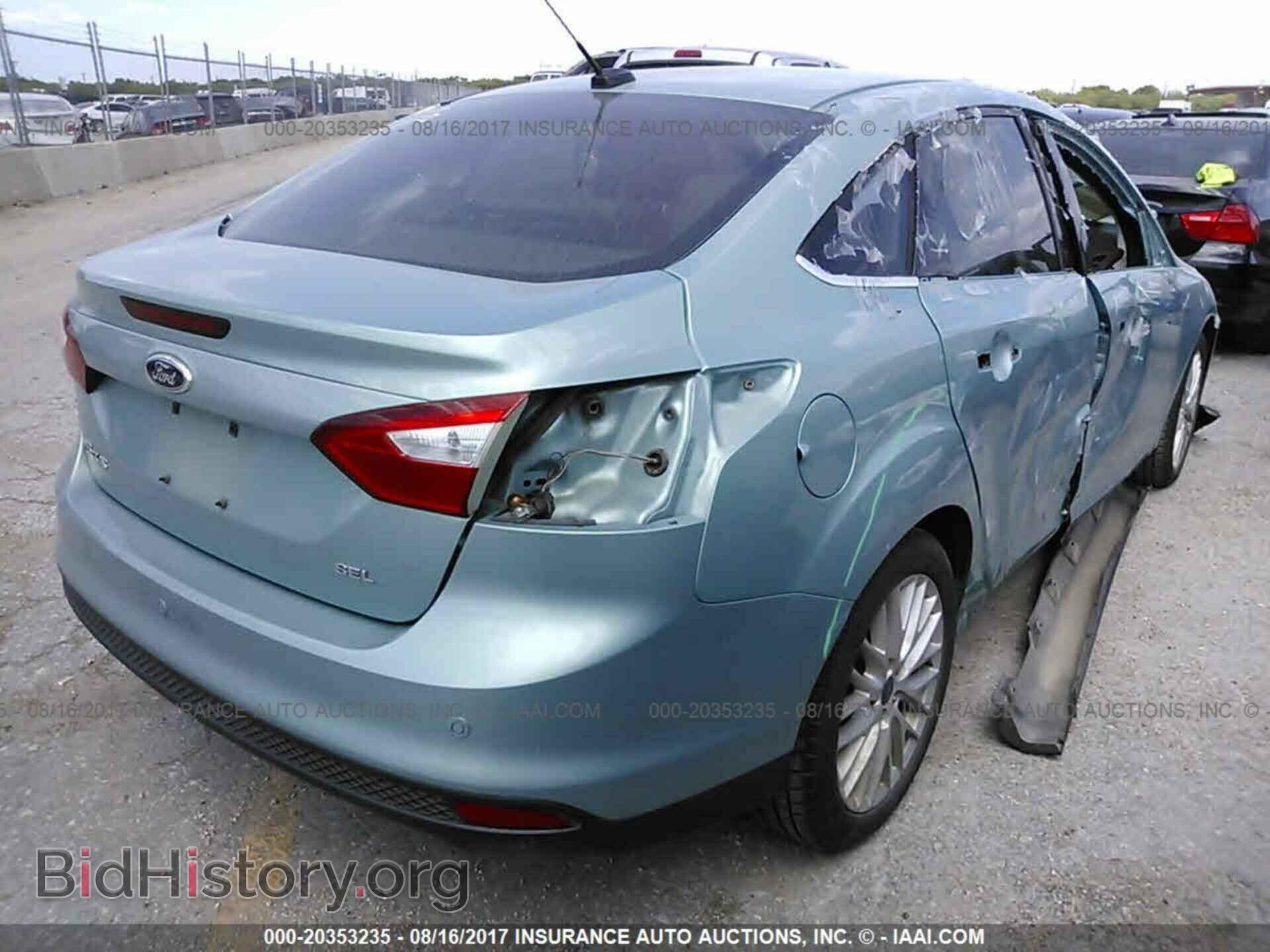 2012 Ford Focus - VIN: 1FAHP3H22CL104858 - Фото 4