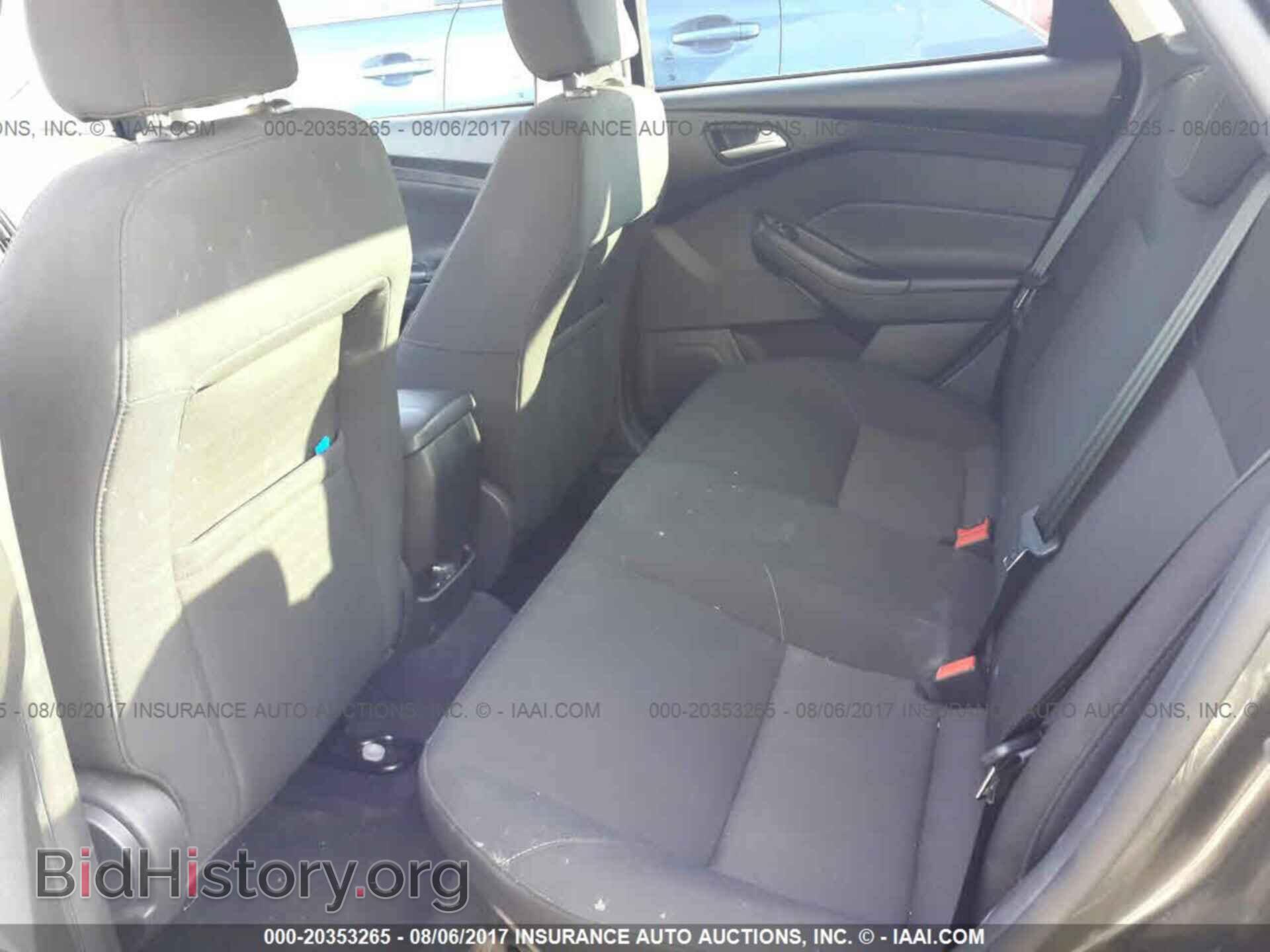 2016 Ford Focus - VIN: 1FADP3F25GL227349 - Фото 8