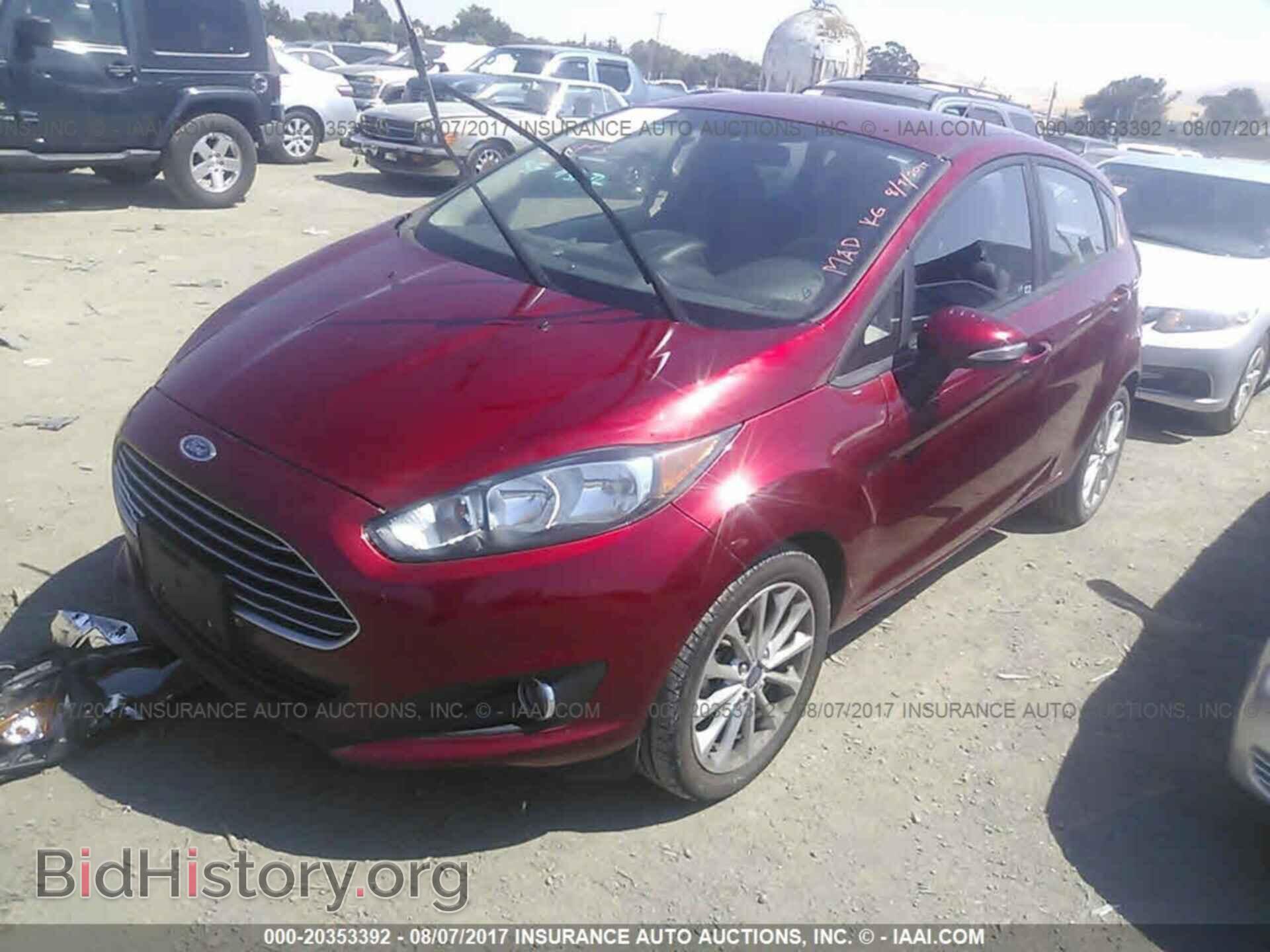 2014 Ford Fiesta - VIN: 3FADP4EJ1EM133768 - Photo 2