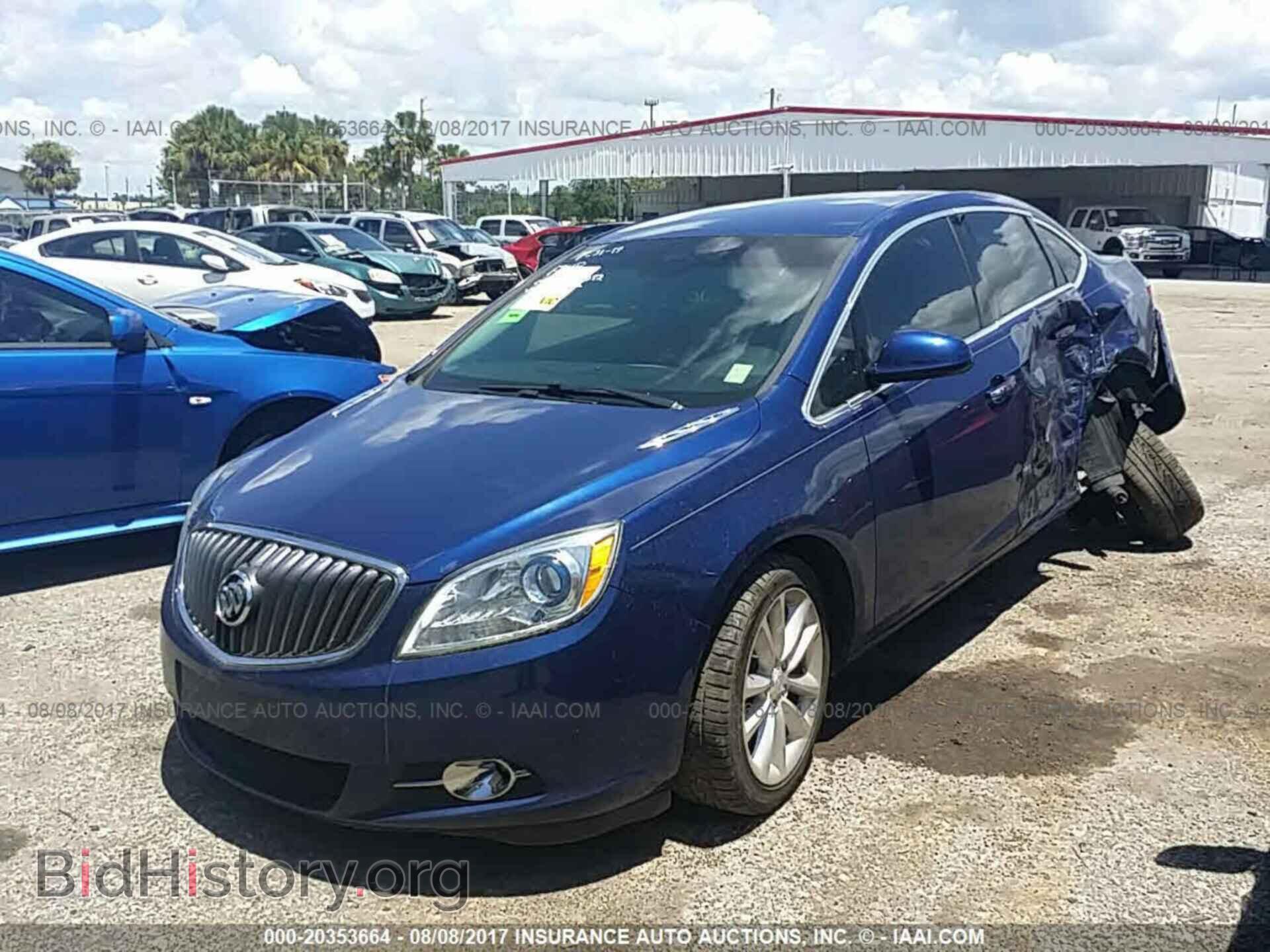 2013 Buick Verano - VIN: 1G4PP5SK9D4134232 - Photo 2