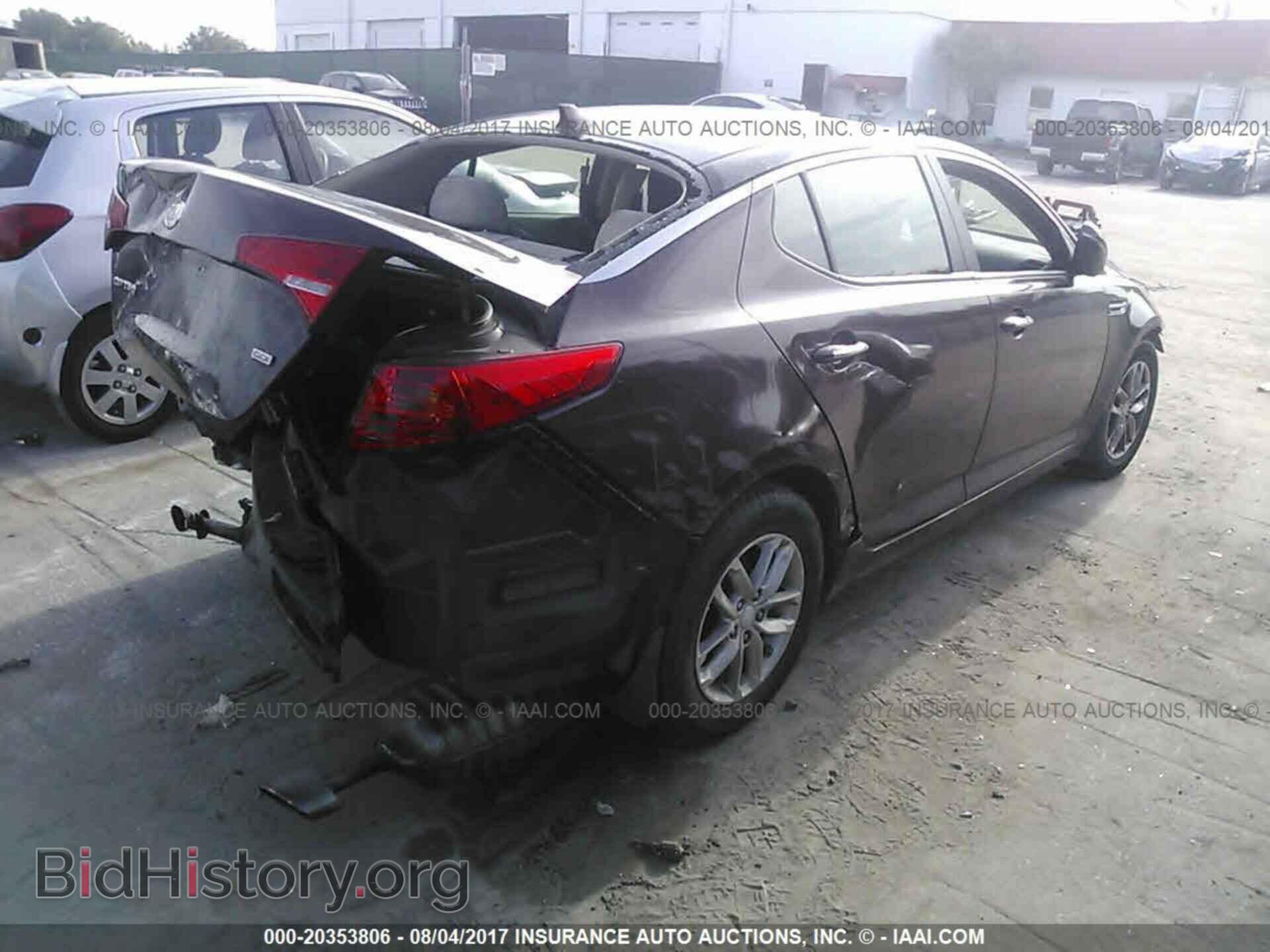 2012 Kia Optima - VIN: 5XXGM4A7XCG025111 - Photo 4
