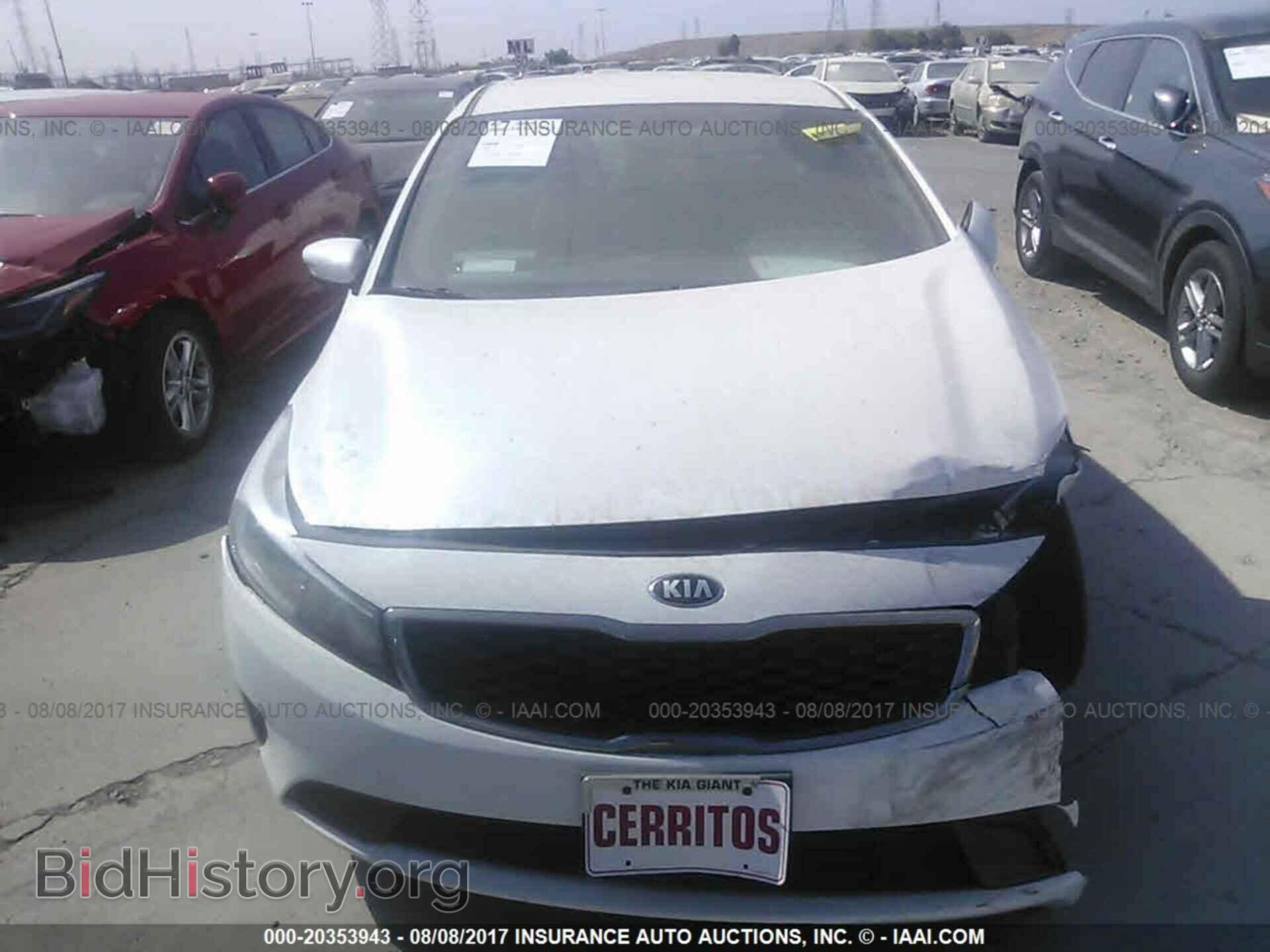 2017 Kia Forte - VIN: 3KPFL4A76HE056824 - Фото 6