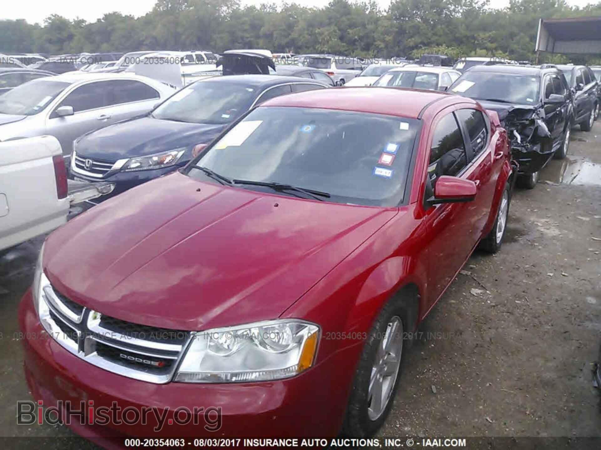 2013 Dodge Avenger - VIN: 1C3CDZCBXDN681638 - Photo 2