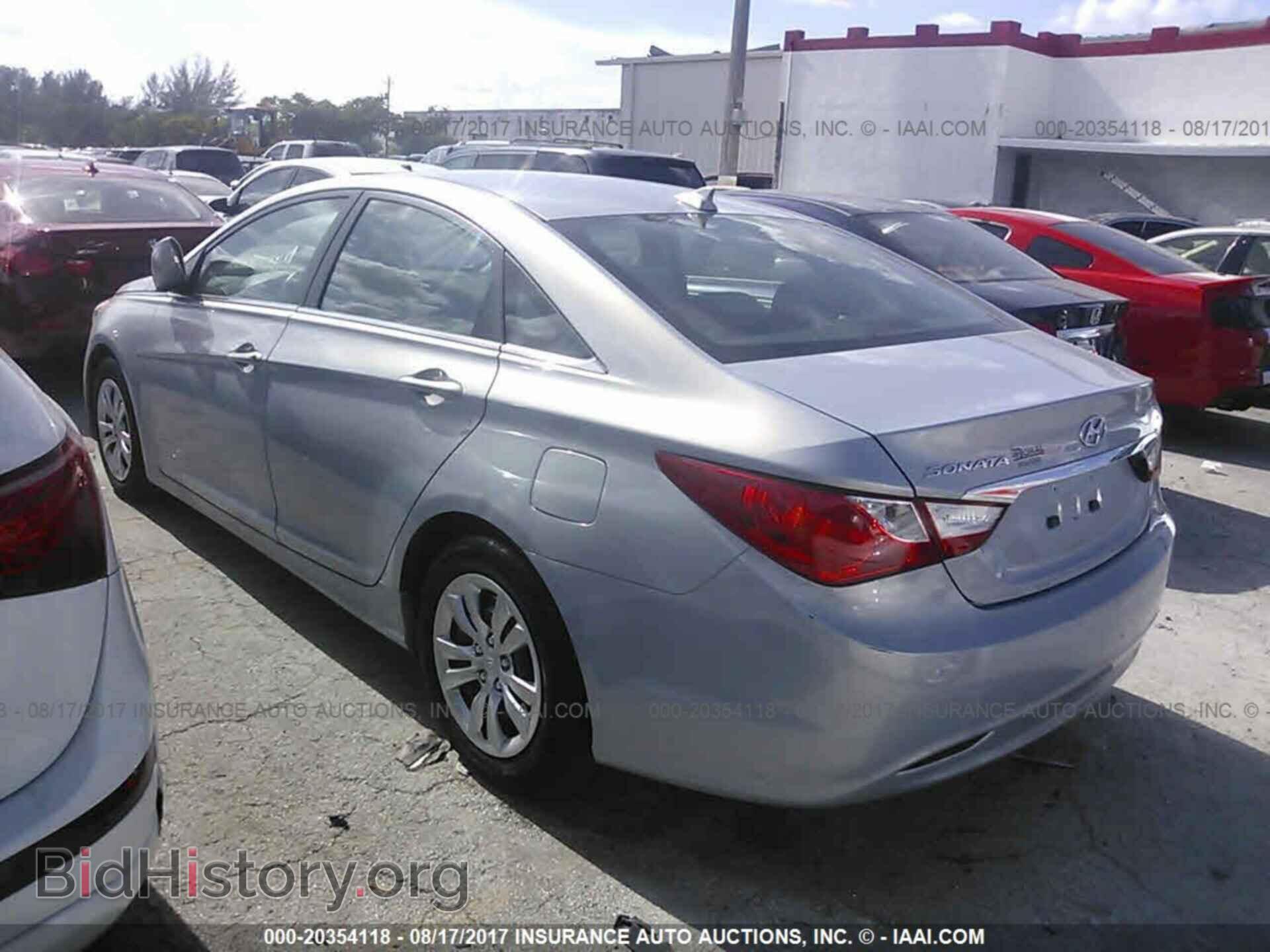 2012 Hyundai Sonata - VIN: 5NPEB4AC9CH496942 - Фото 3