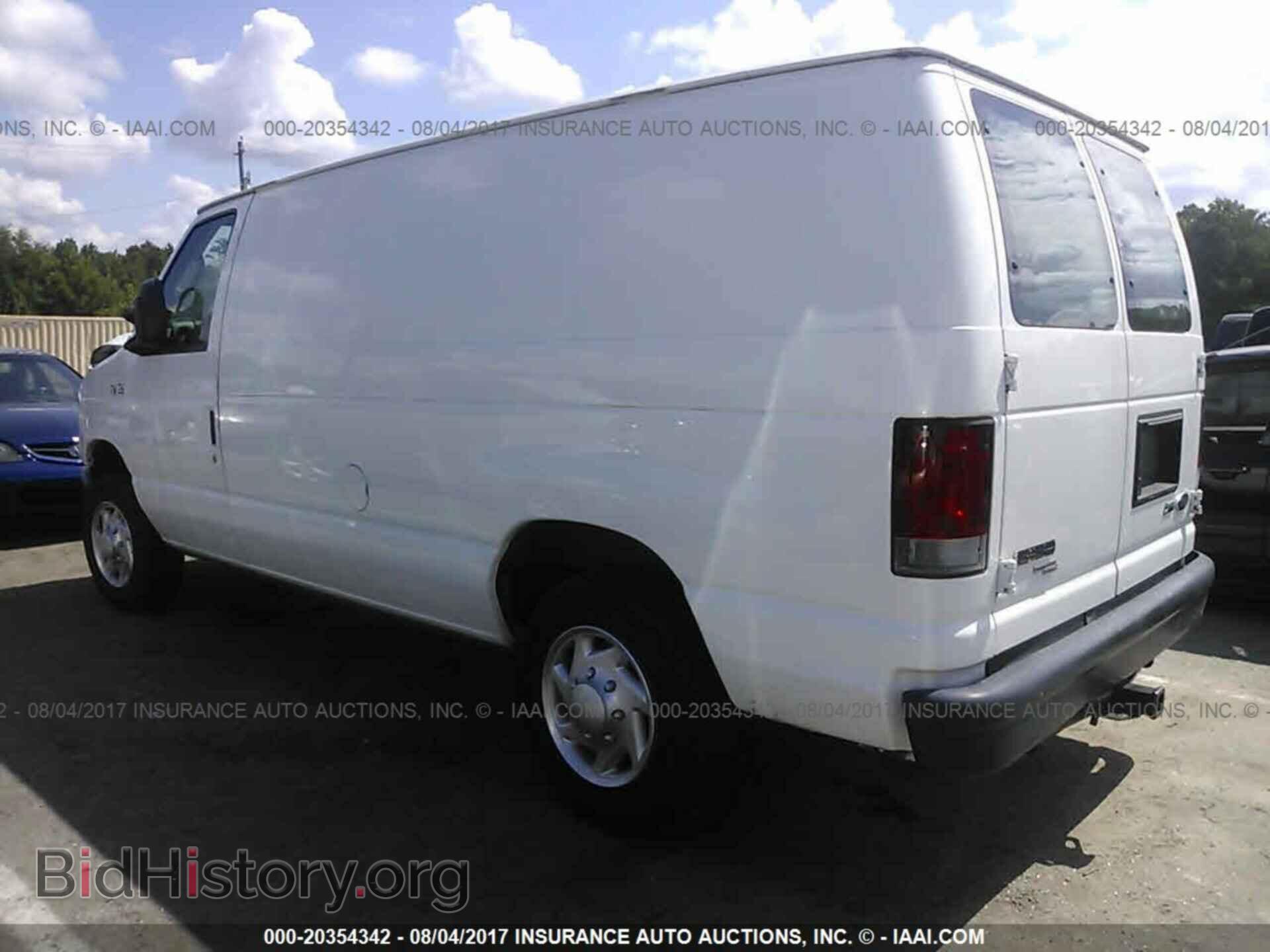 2011 Ford Econoline - VIN: 1FTNE1EWXBDA00366 - Фото 3