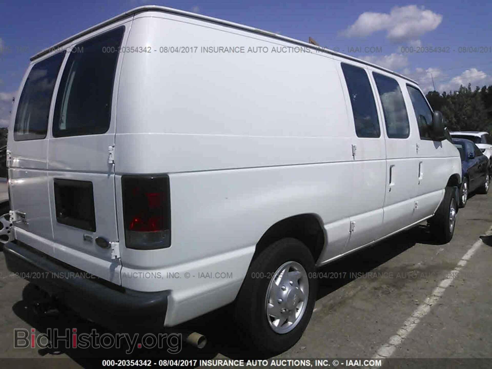 2011 Ford Econoline - VIN: 1FTNE1EWXBDA00366 - Фото 4