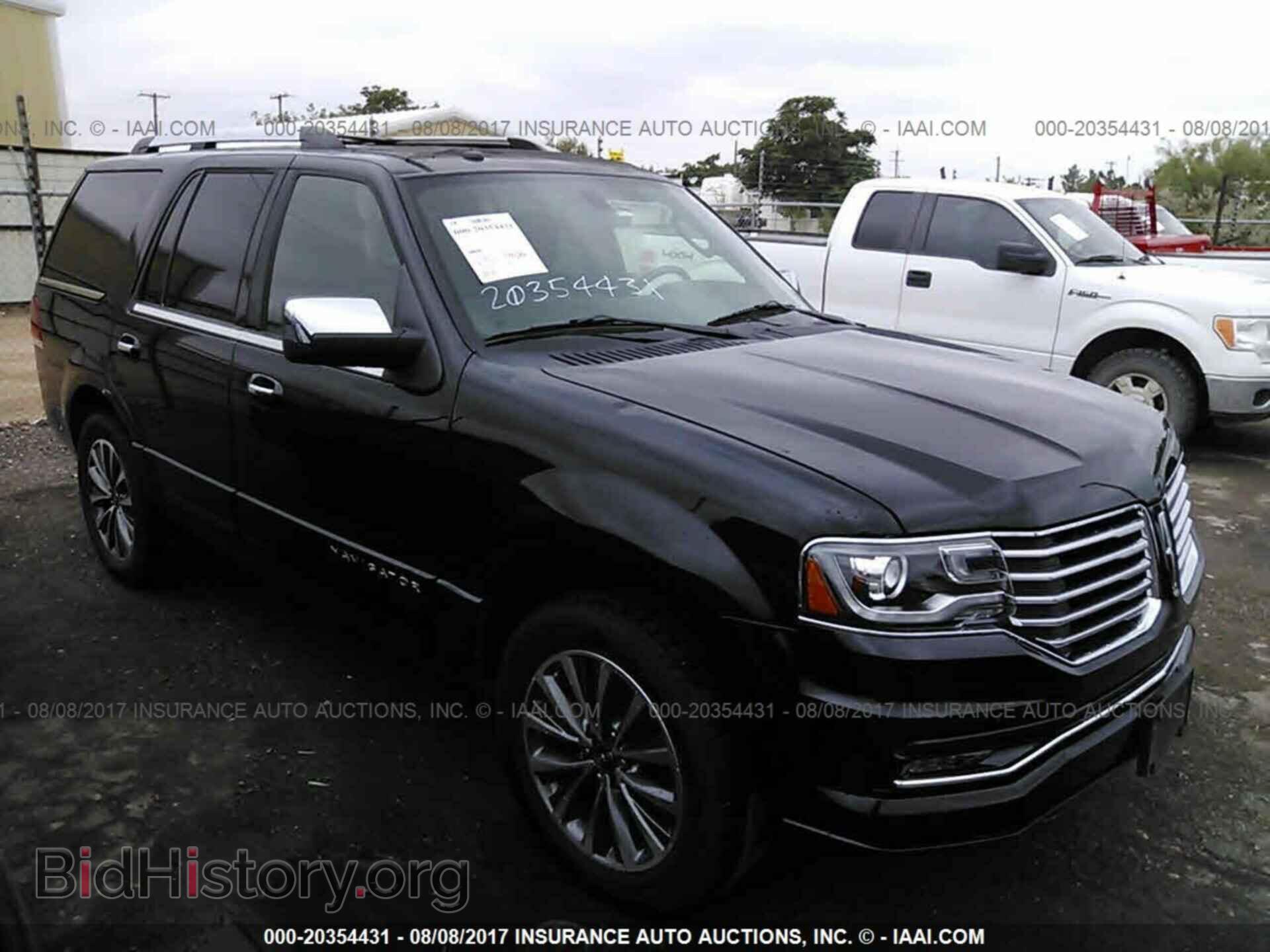 Photo 5LMJJ2HT8GEL06848 - Lincoln Navigator 2016