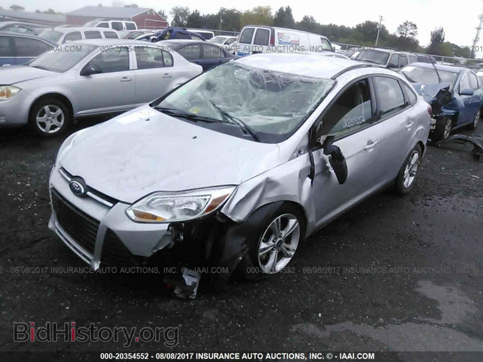 2014 Ford Focus - VIN: 1FADP3F25EL360514 - Photo 2