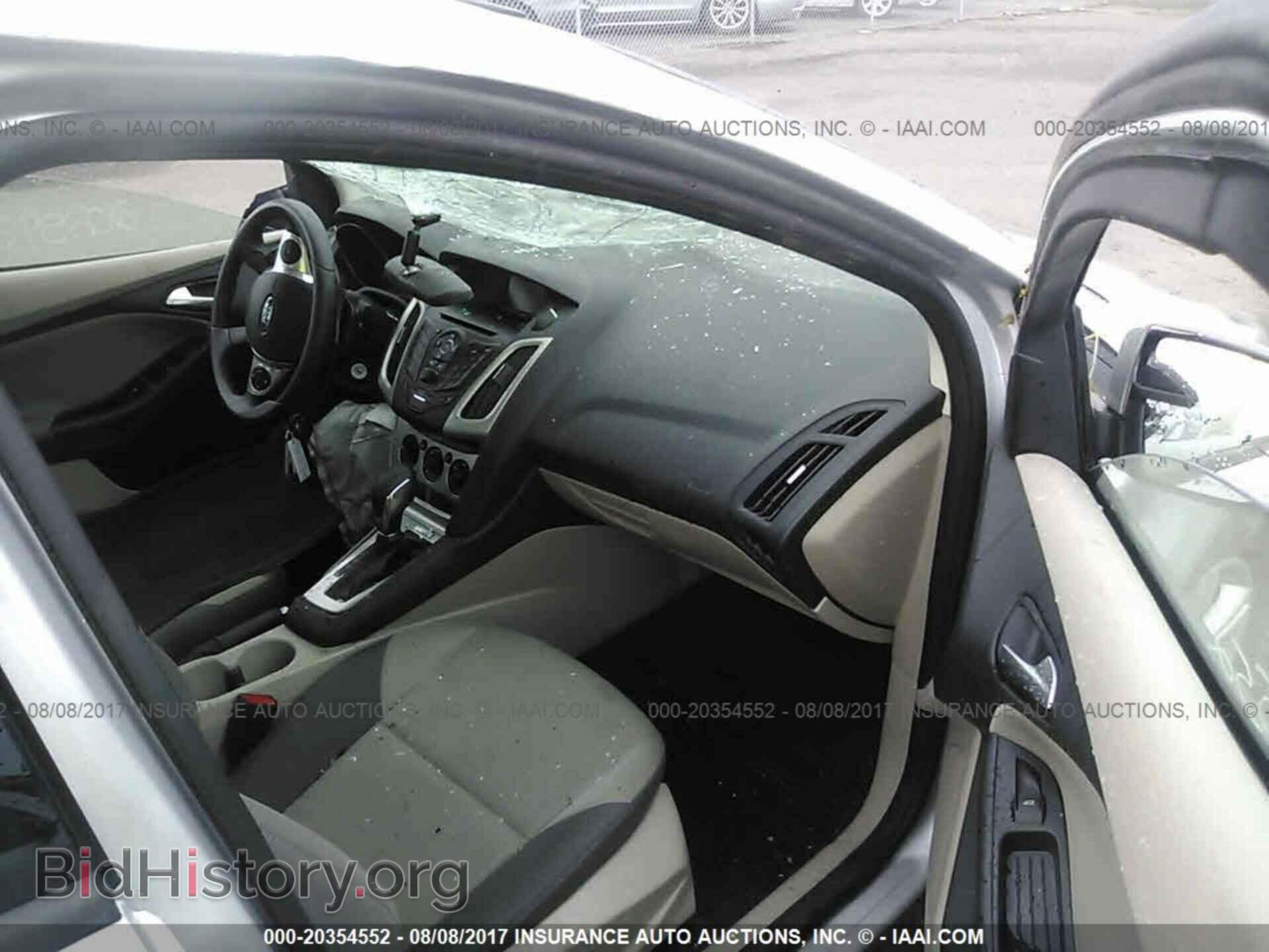 2014 Ford Focus - VIN: 1FADP3F25EL360514 - Photo 5