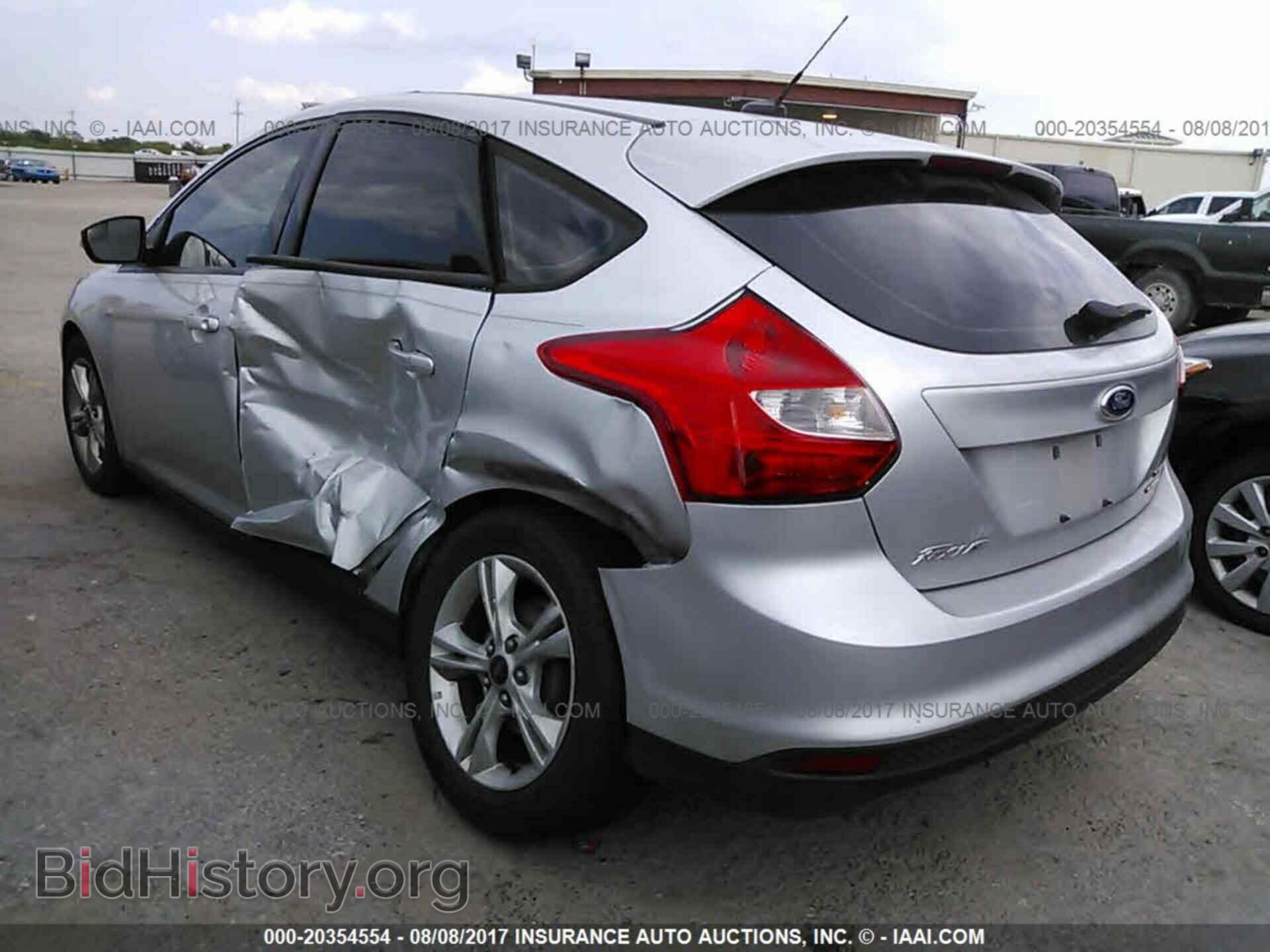 2014 Ford Focus - VIN: 1FADP3K26EL133158 - Photo 3