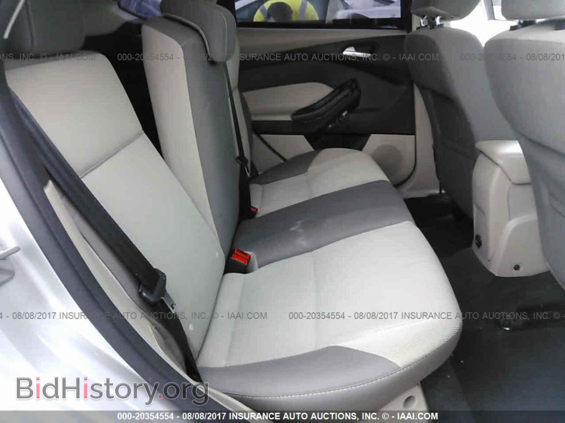 2014 Ford Focus - VIN: 1FADP3K26EL133158 - Photo 8