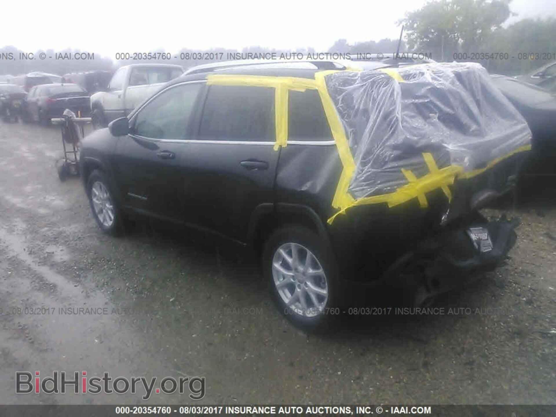 2017 Jeep Cherokee - VIN: 1C4PJMCS2HW597032 - Фото 3