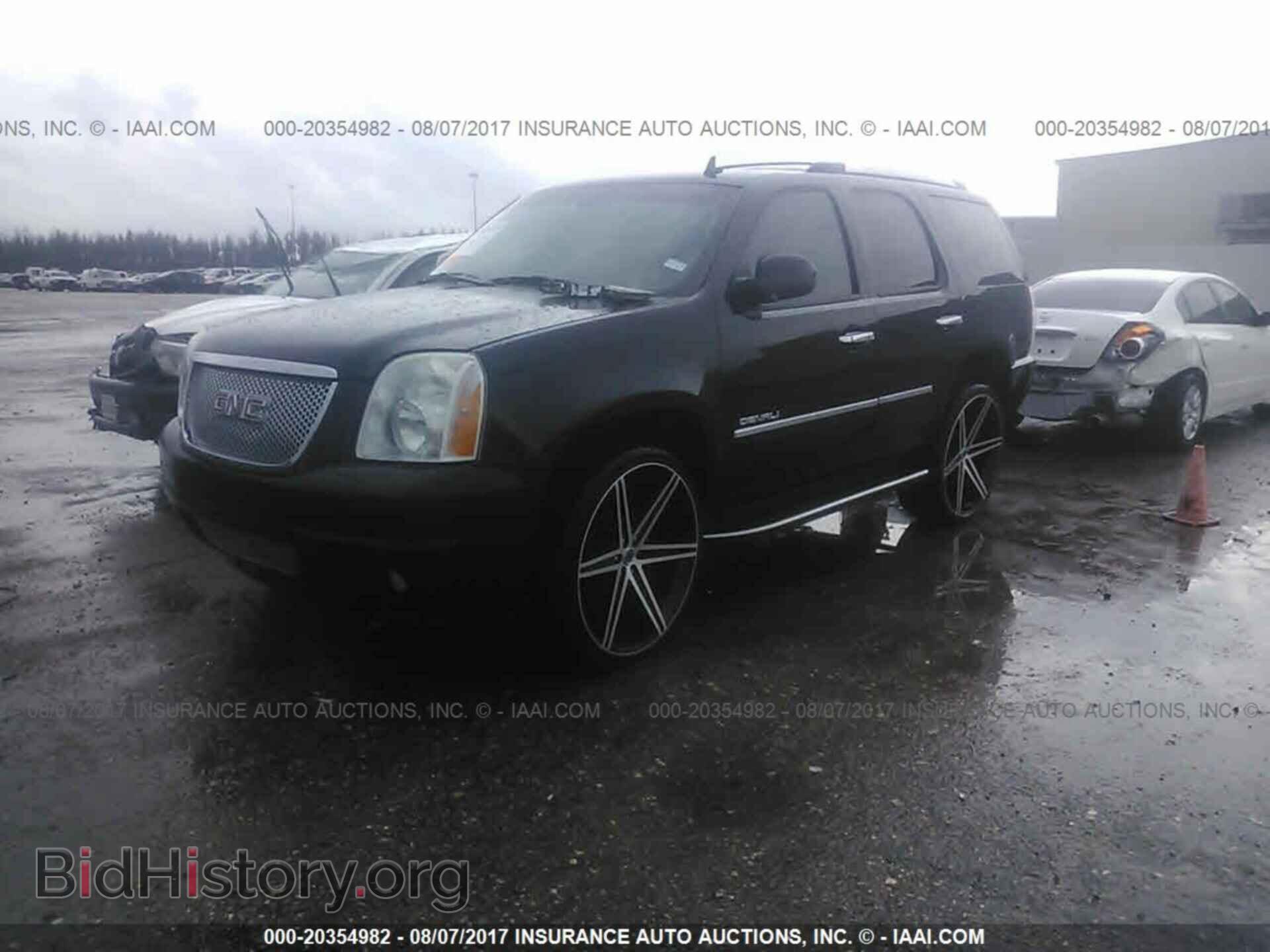2011 Gmc Yukon - VIN: 1GKS2EEF6BR237284 - Фото 2