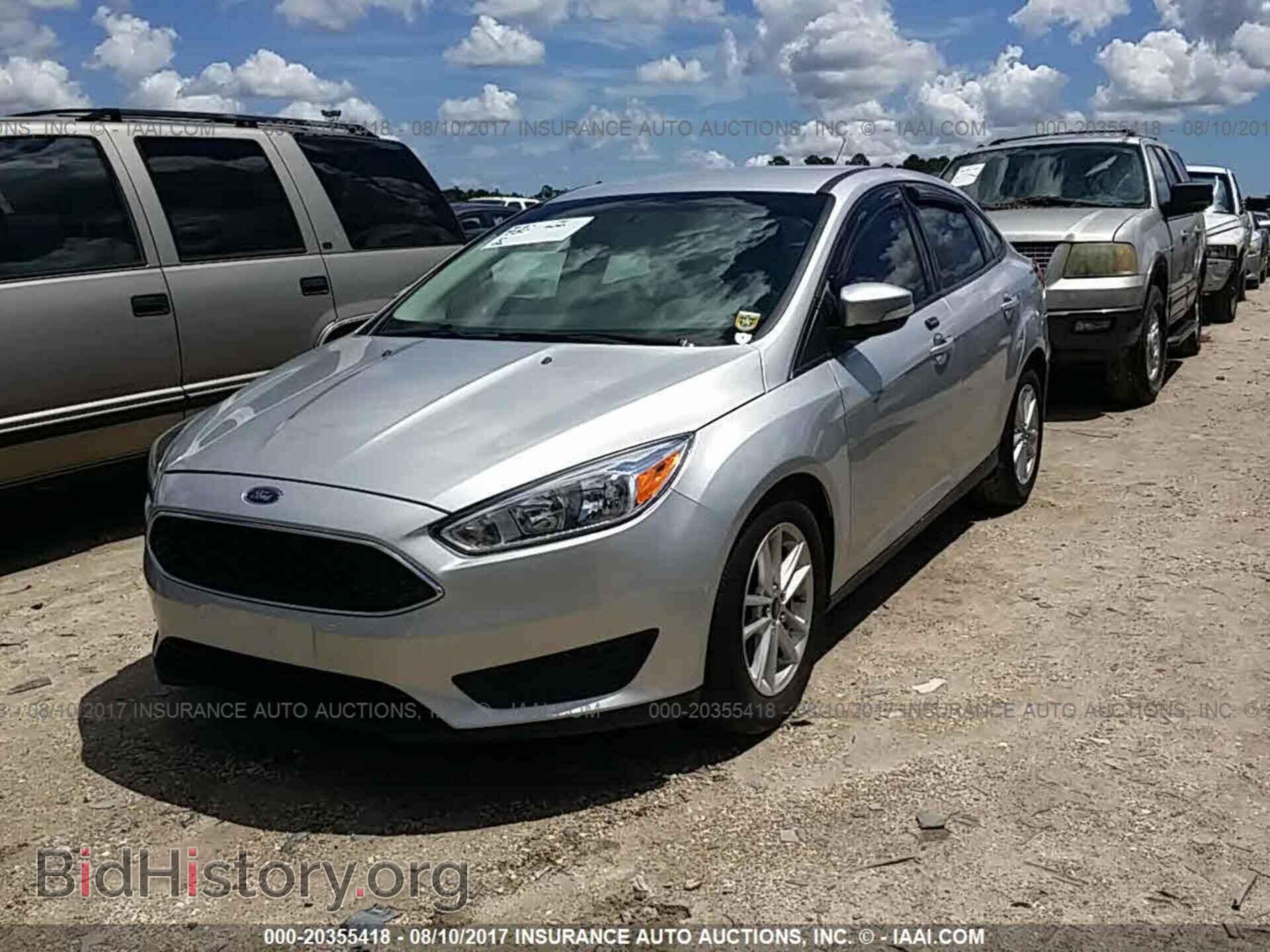 2016 Ford Focus - VIN: 1FADP3F24GL219663 - Фото 2