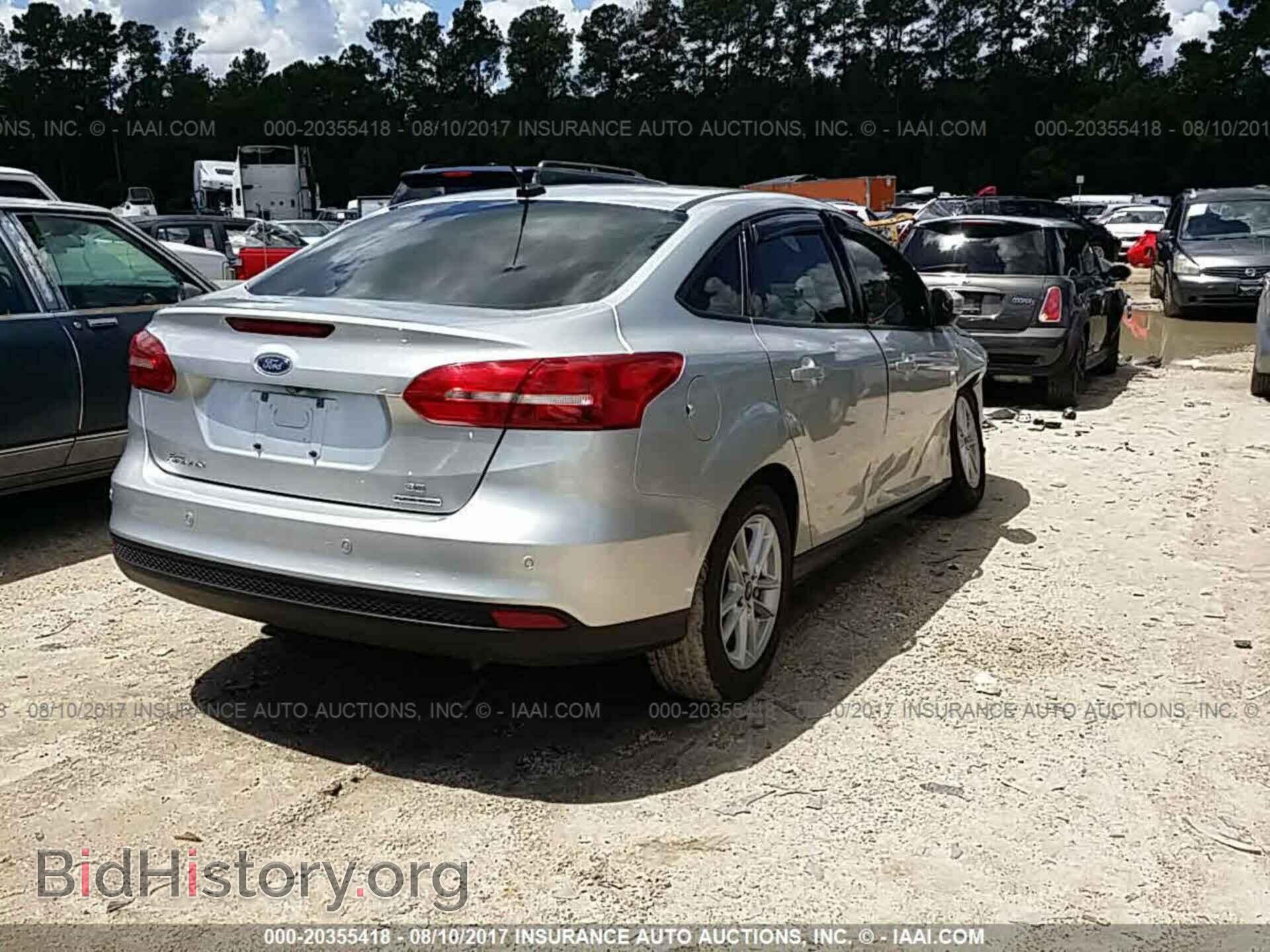 2016 Ford Focus - VIN: 1FADP3F24GL219663 - Фото 4