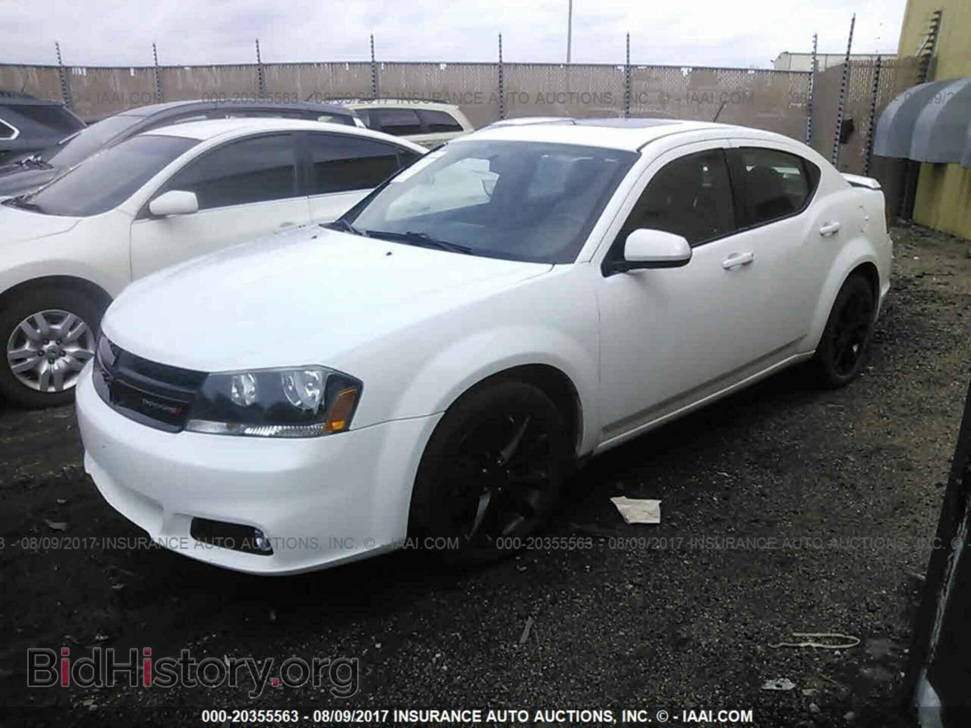 2014 Dodge Avenger - VIN: 1C3CDZCG8EN136521 - Photo 2